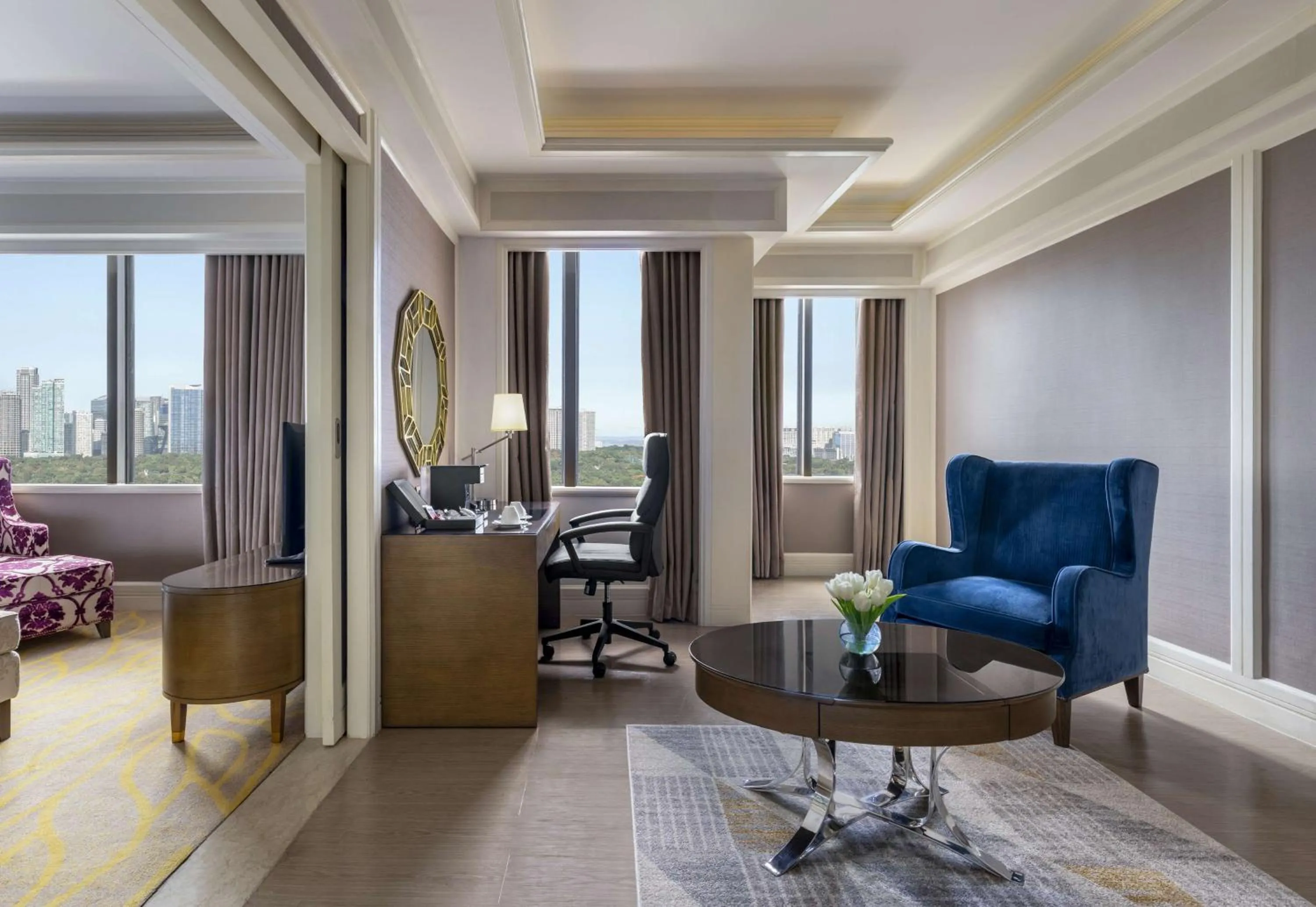 Photo of the whole room in Dusit Thani Manila