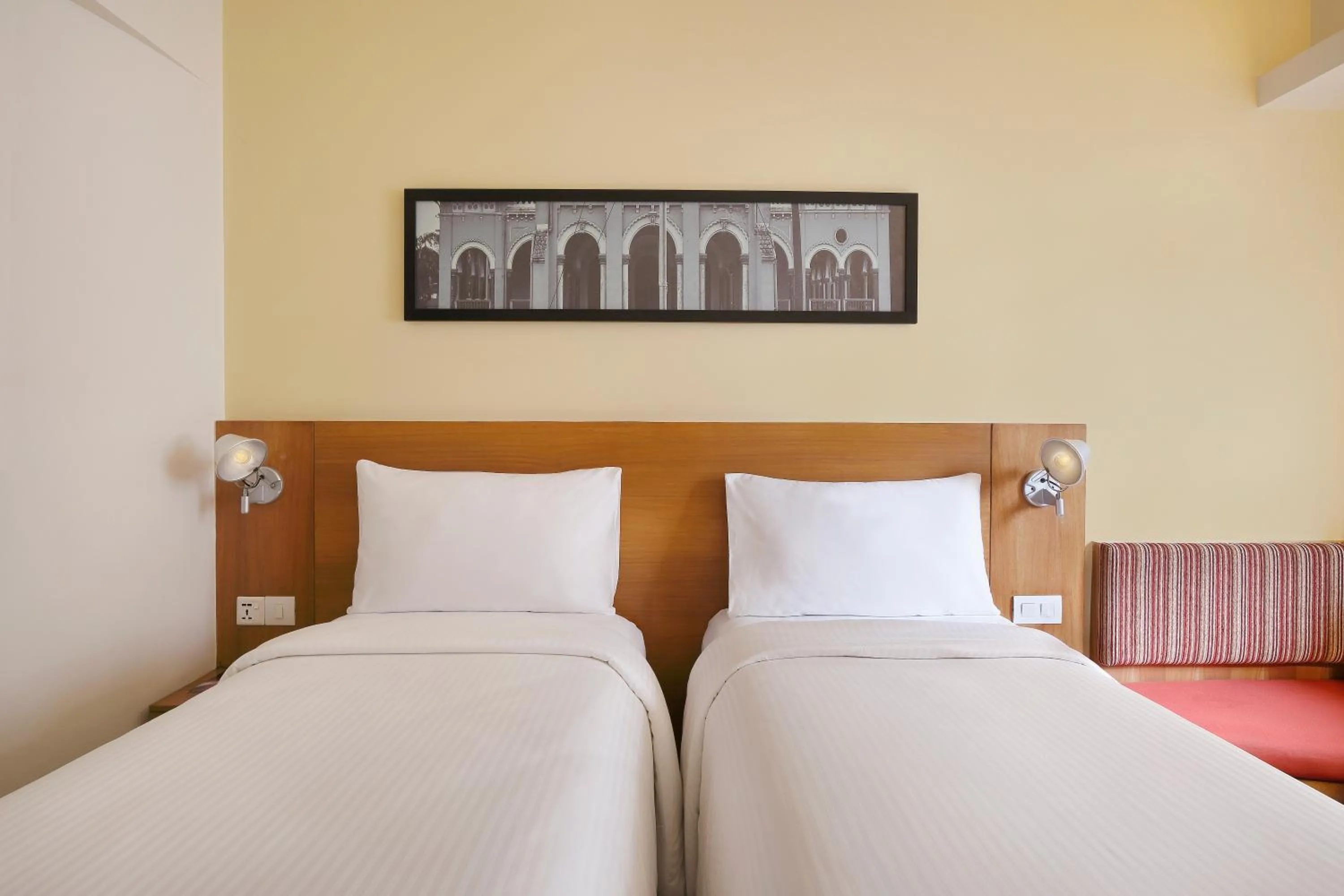 Bedroom, Bed in ibis Pune Viman Nagar - An Accor Brand