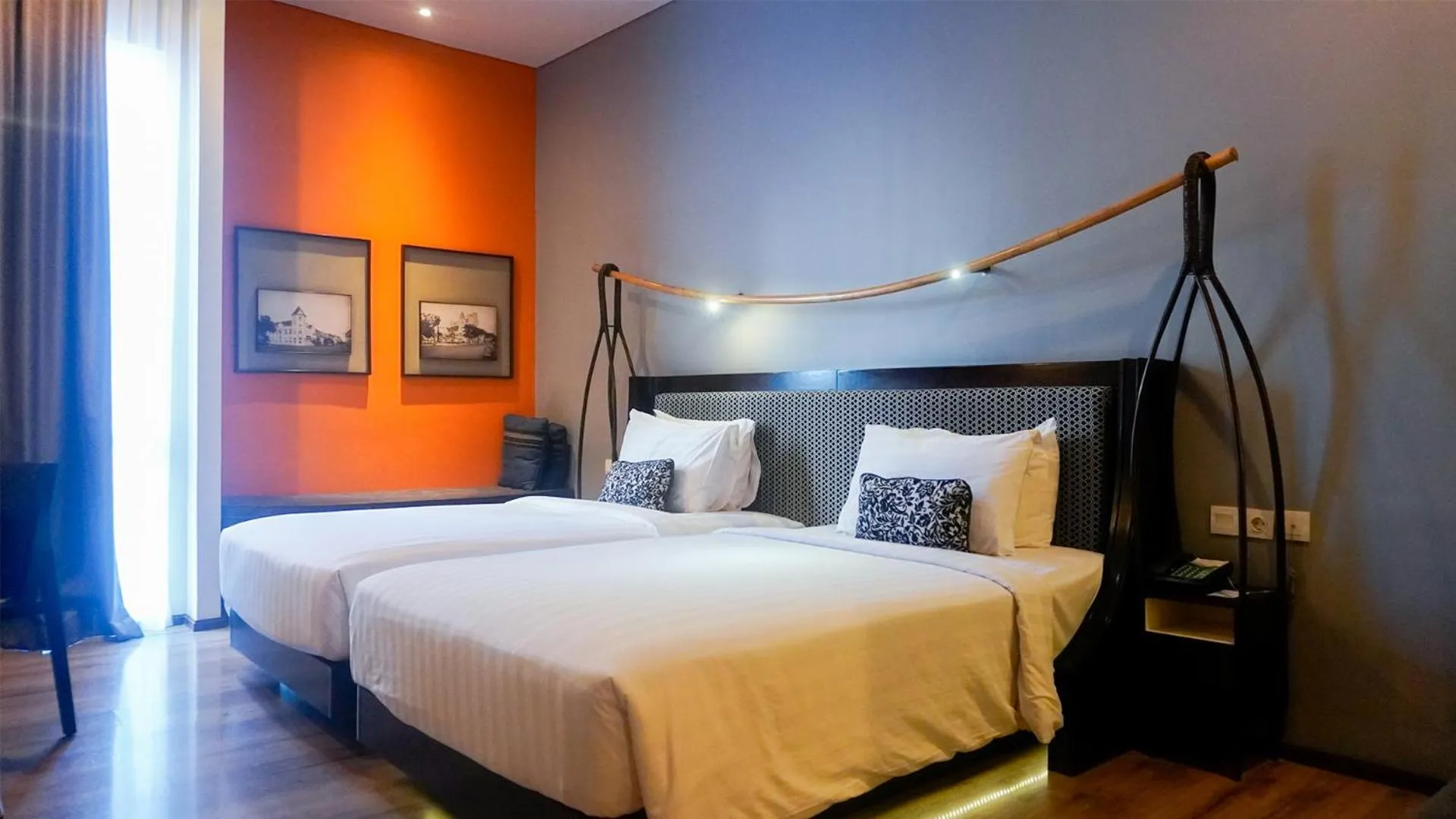 Bed in Mercure Surabaya Grand Mirama