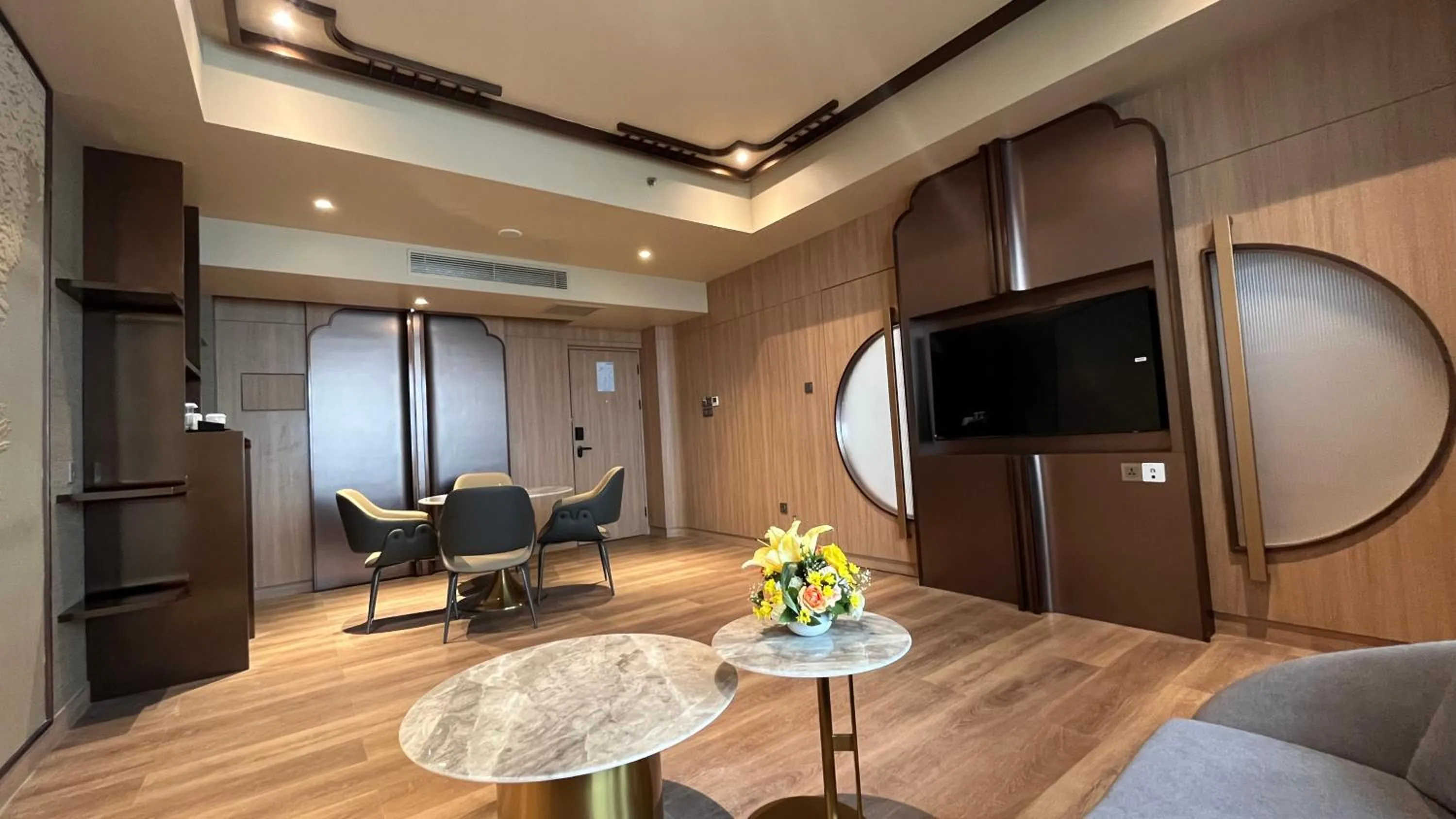 Living room in Mercure Surabaya Grand Mirama