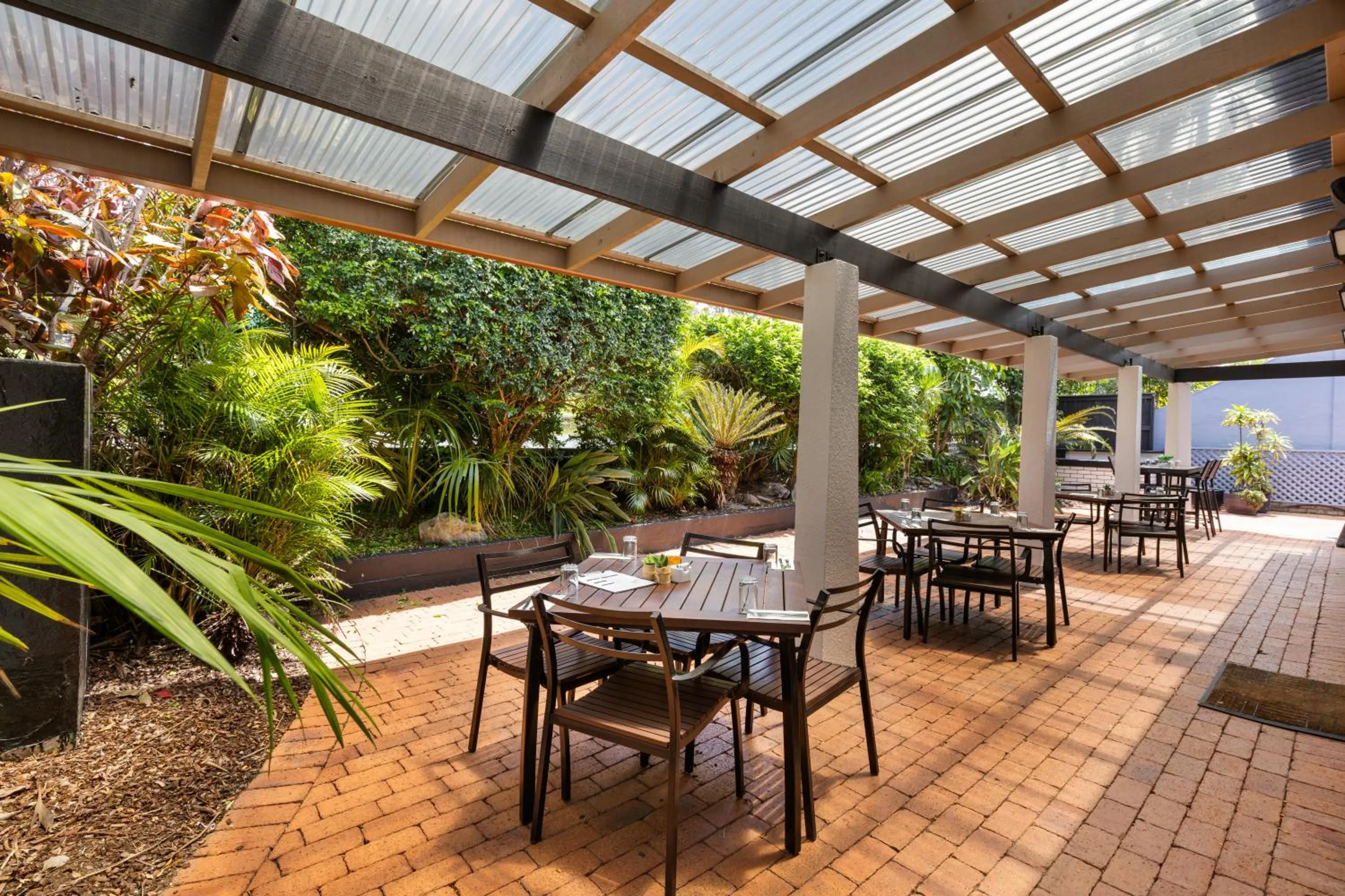 Dining area in Zebra Motel