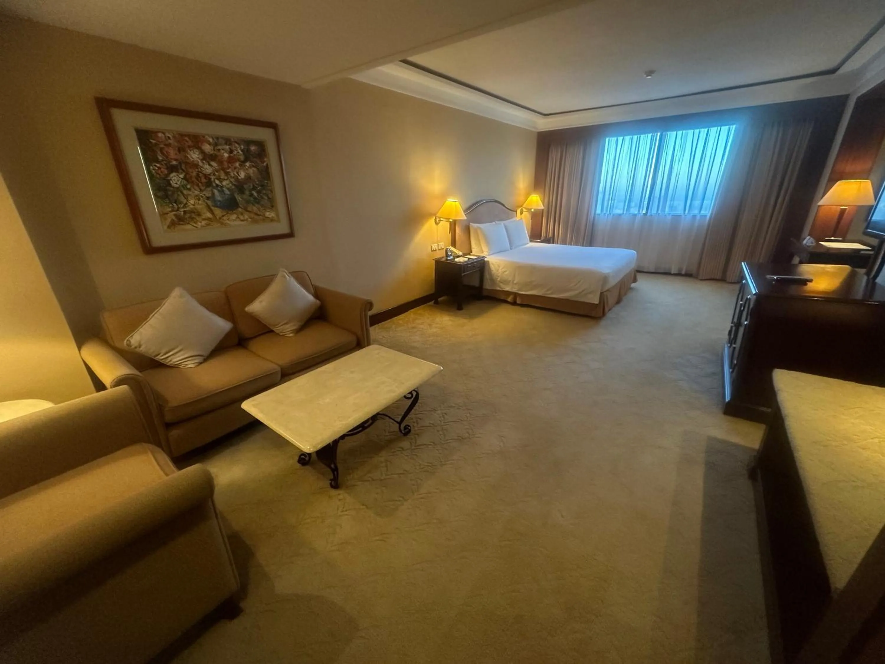 Bedroom, Bed in Marco Polo Plaza Cebu