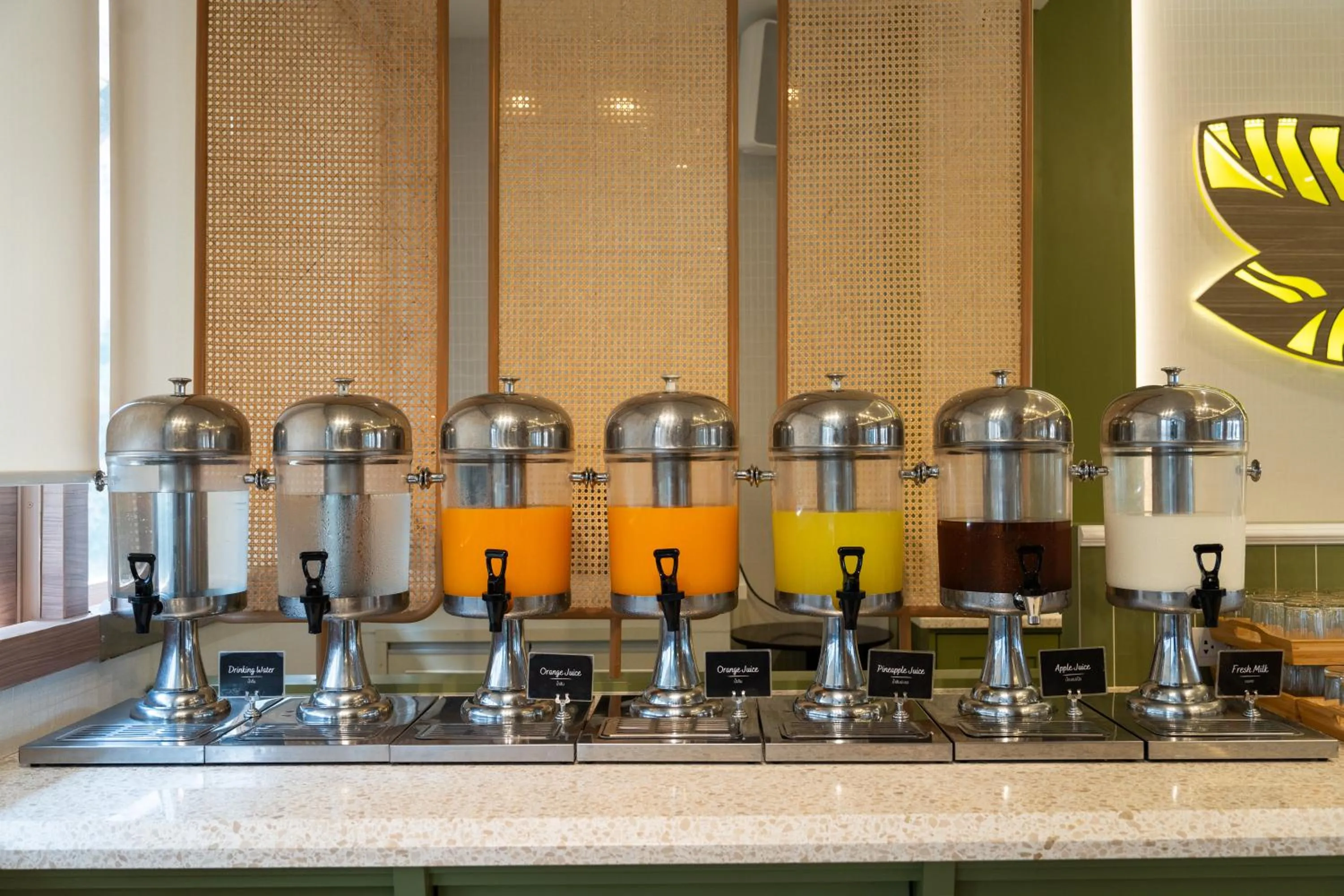 Buffet breakfast in Areca Lodge