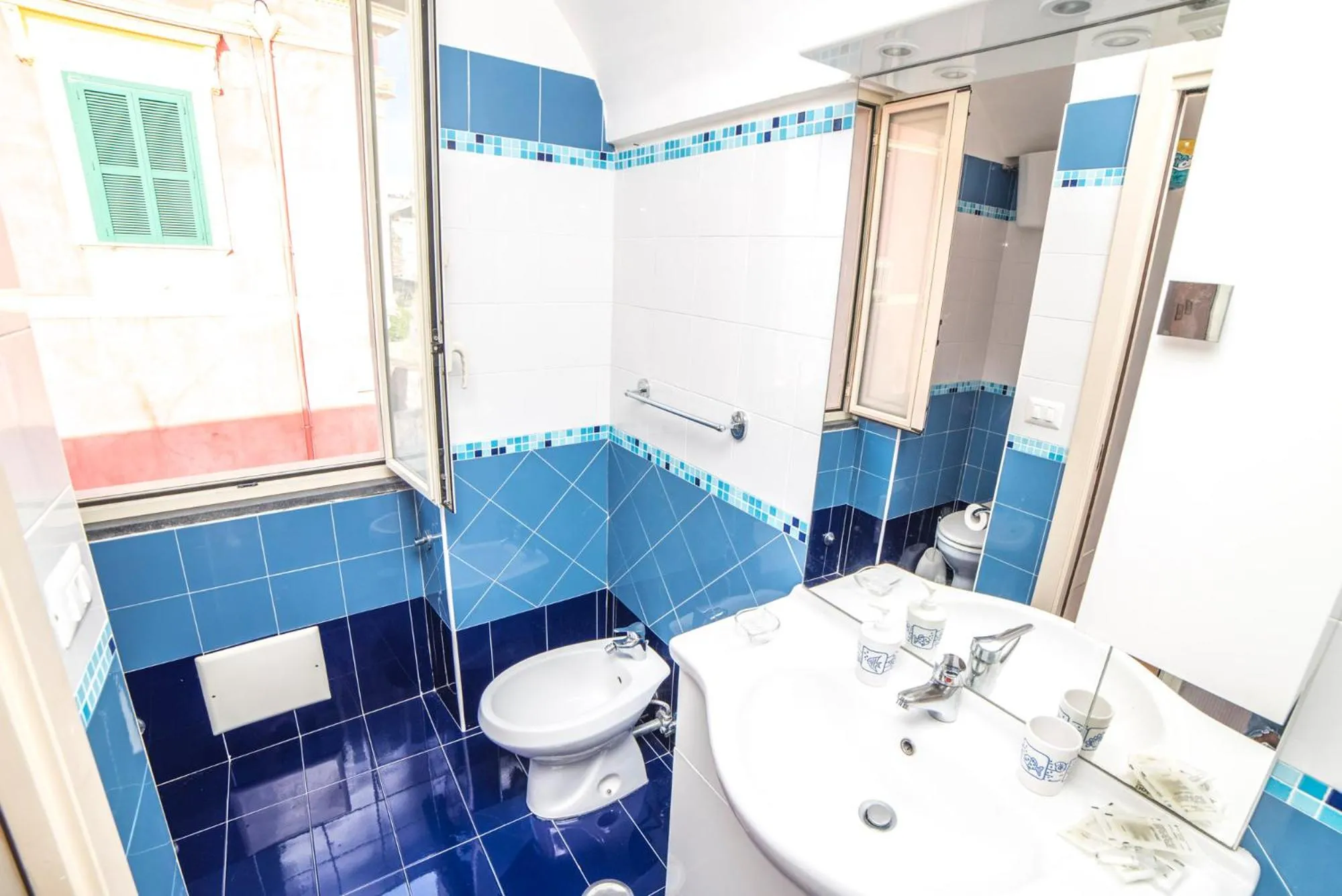 Bathroom in Il Borghetto Apartments & Rooms