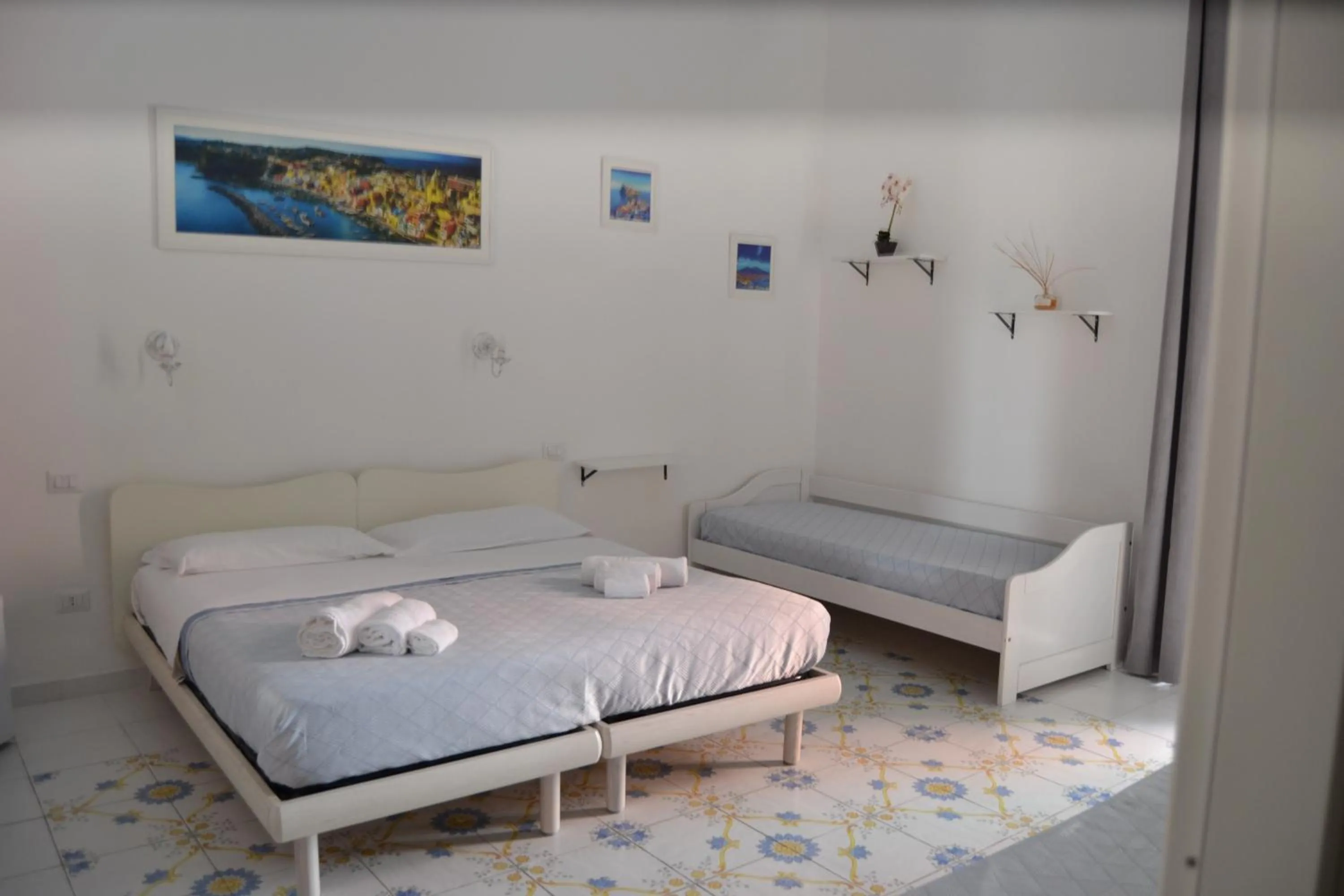 Bed in Il Borghetto Apartments & Rooms