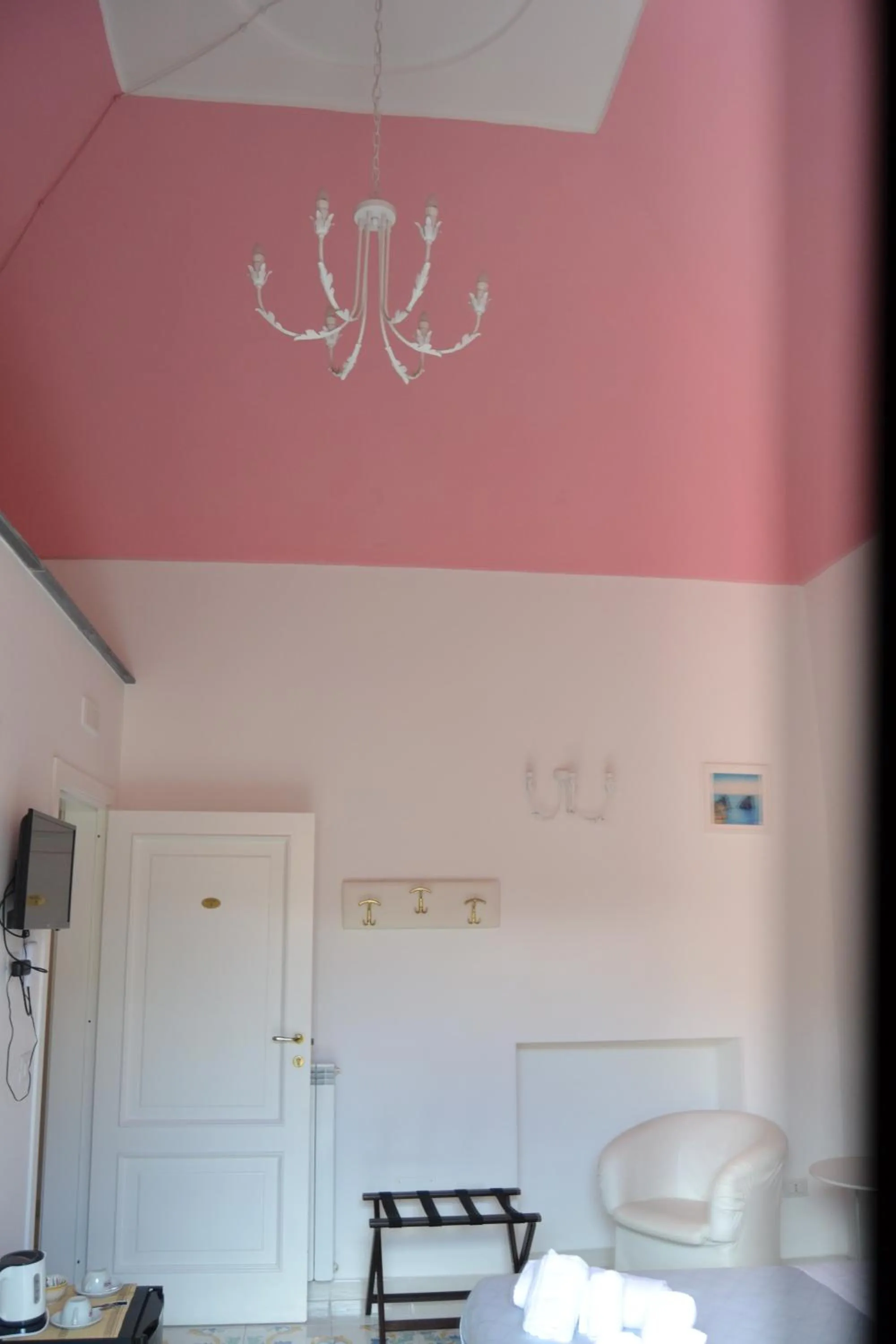 Bed in Il Borghetto Apartments & Rooms