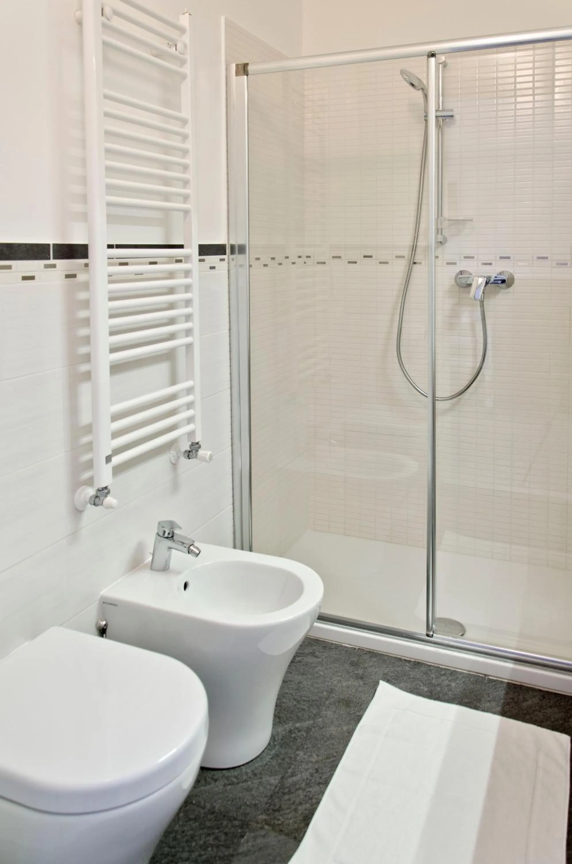 Shower in Affittacamere "Angel 2"