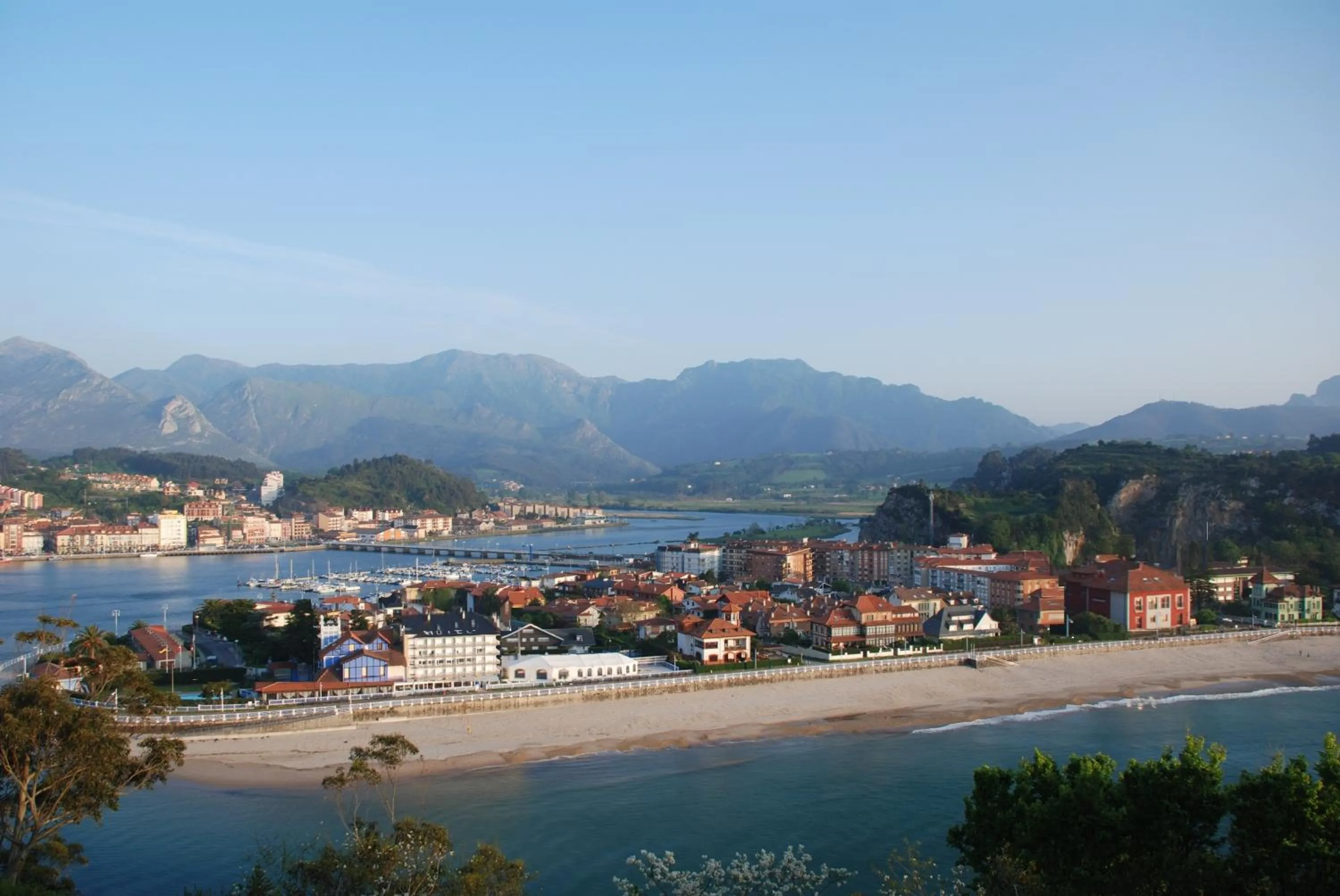 Beach in Hotel Ribadesella Playa