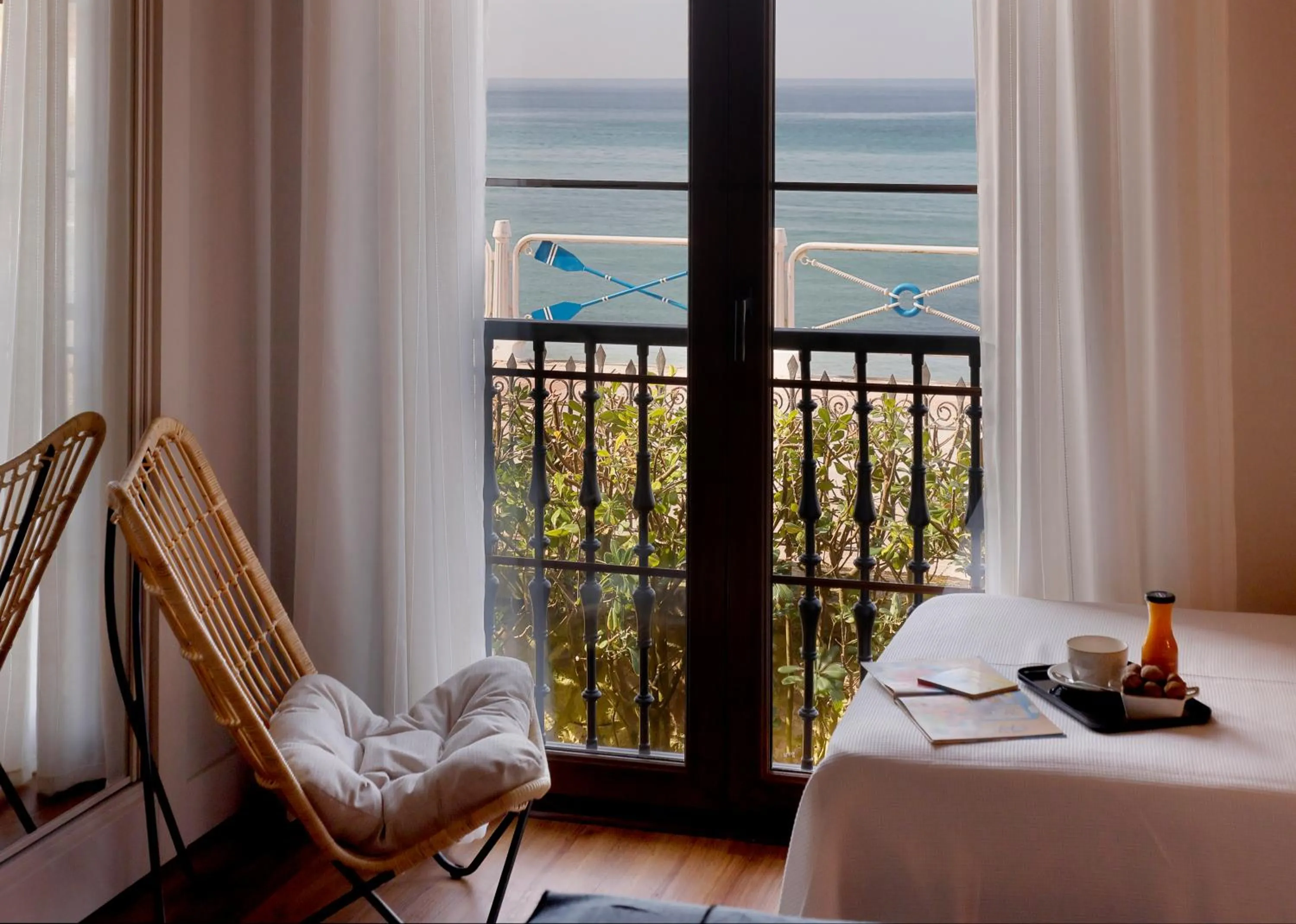 Sea view, Bed in Hotel Ribadesella Playa