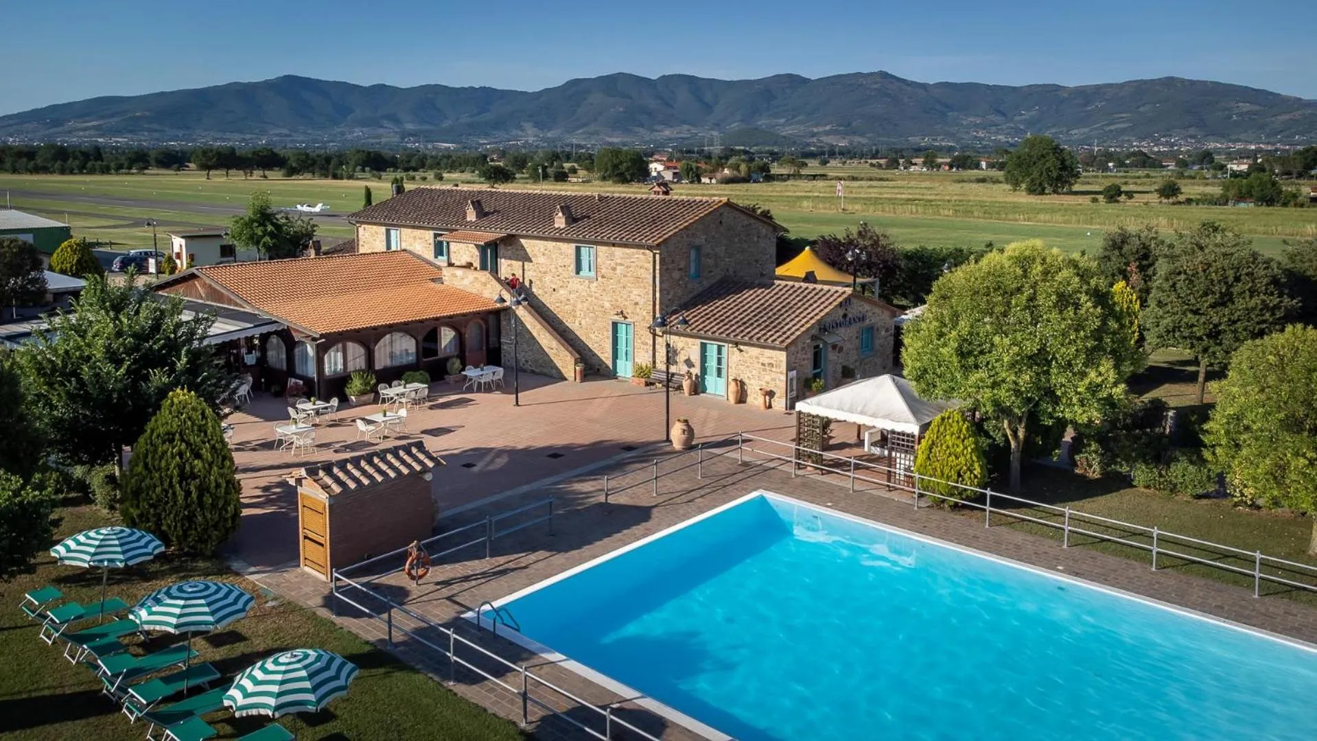 Pool view in Residence Serristori