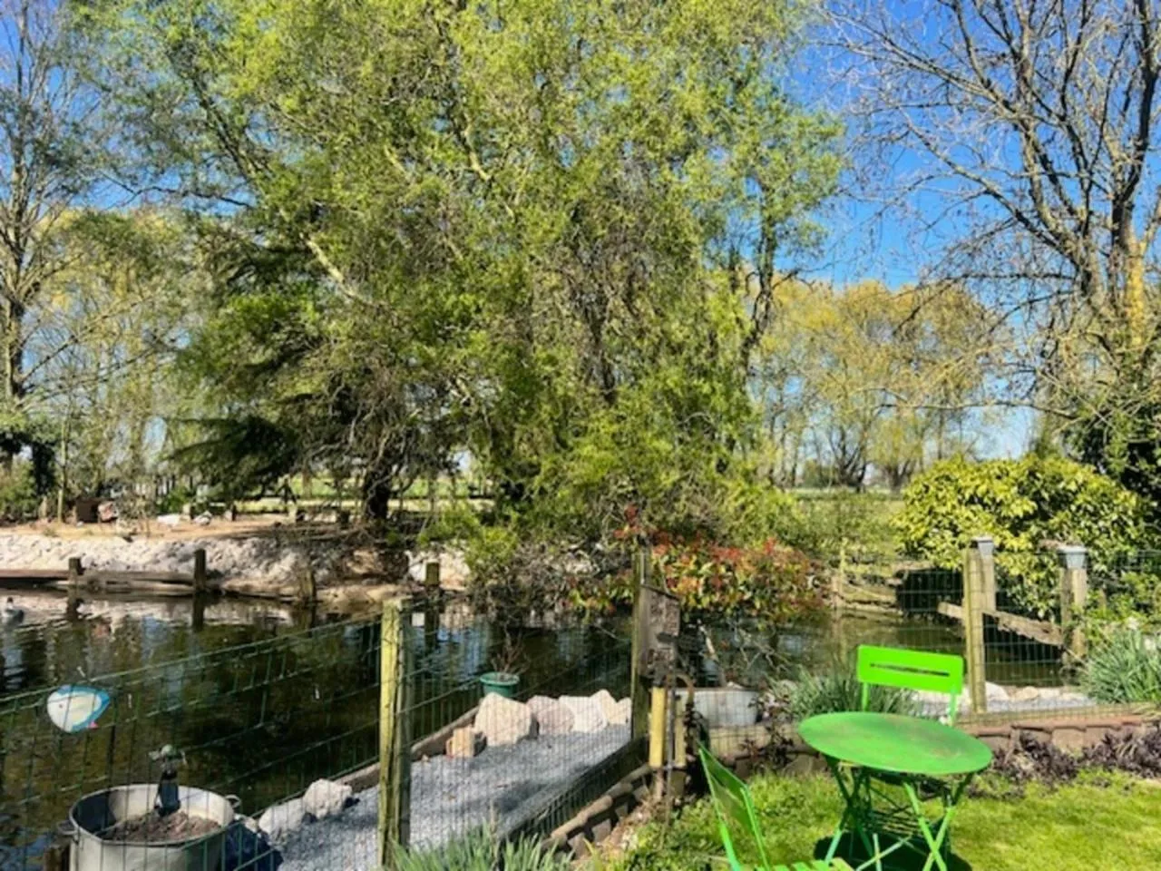 Patio in Chambre d'hôtes Élevage' chemin noir
