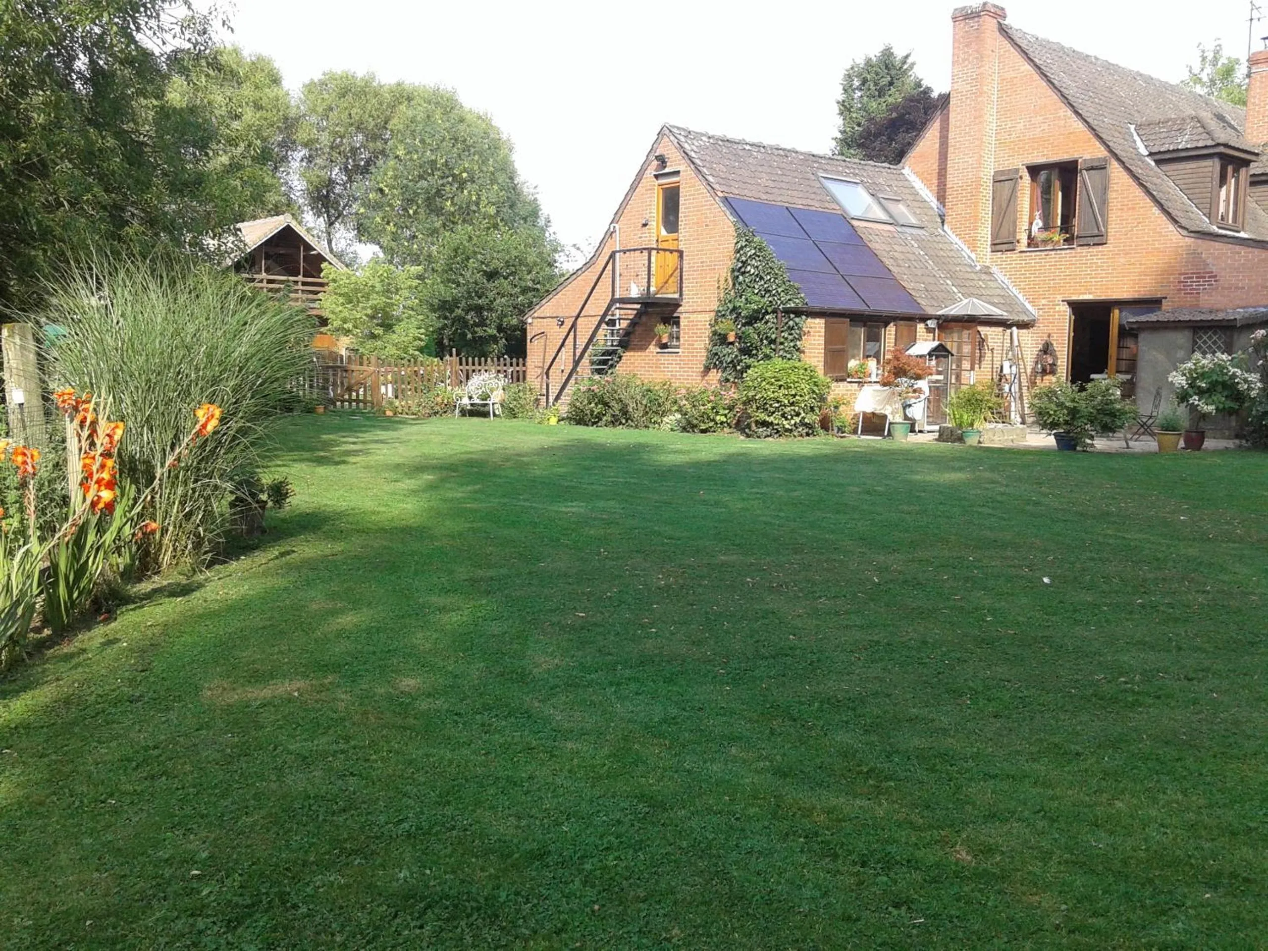 Summer in Chambre d'hôtes Élevage' chemin noir