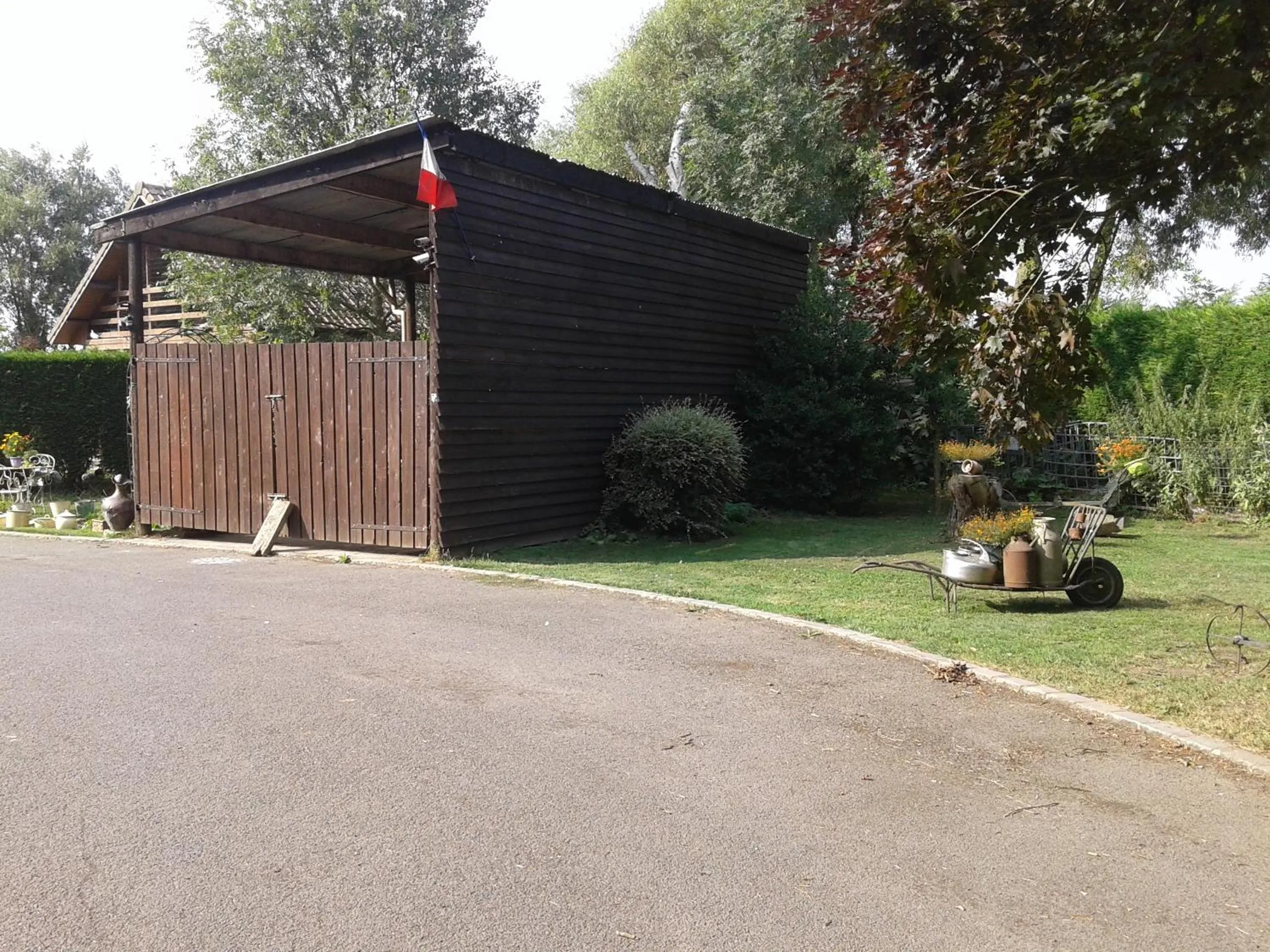 Property building in Chambre d'hôtes Élevage' chemin noir