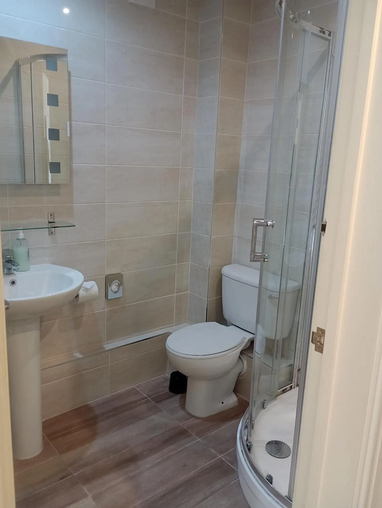 Bathroom in Wakefield Limes Lodge