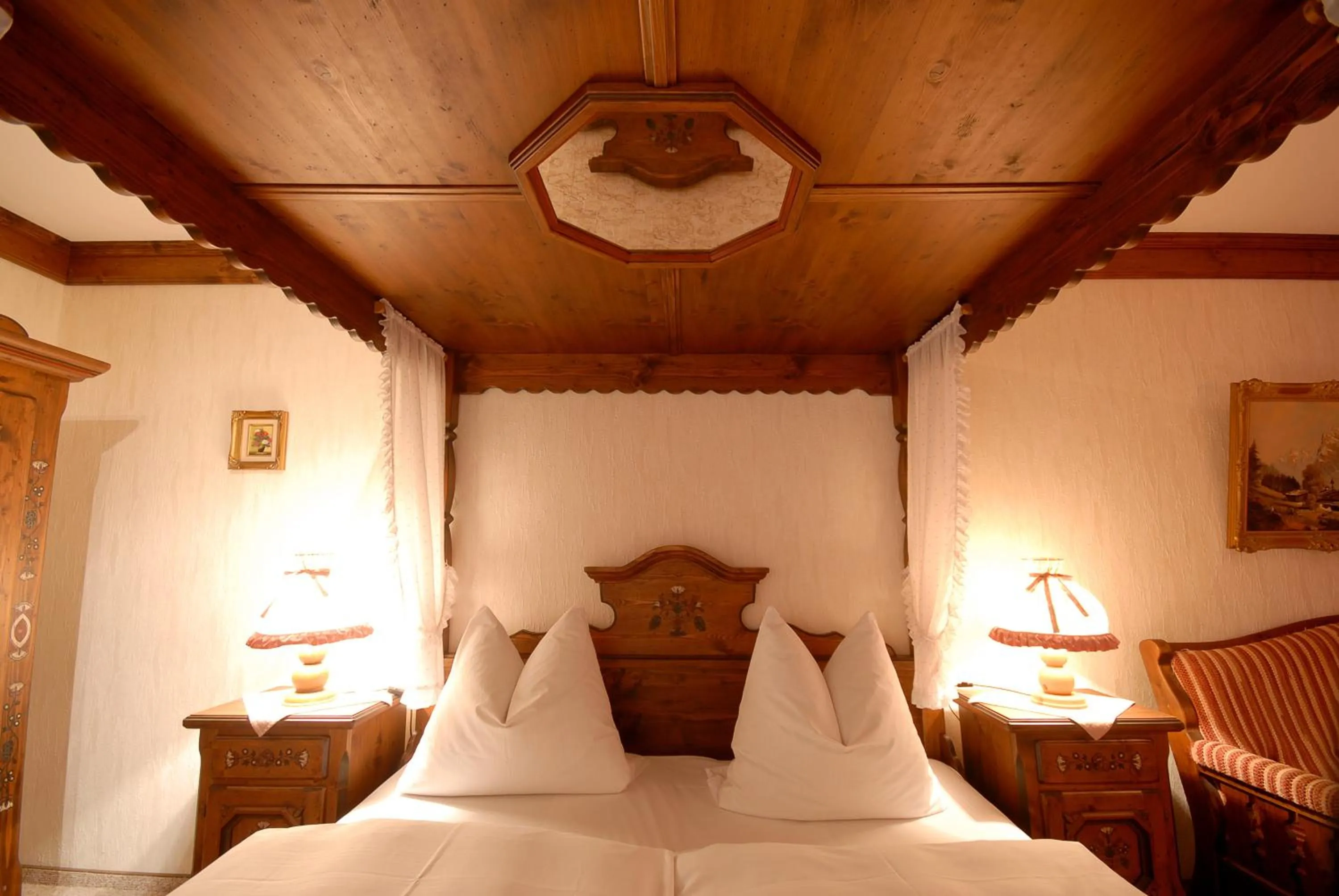 Bed in Hotel Gondel