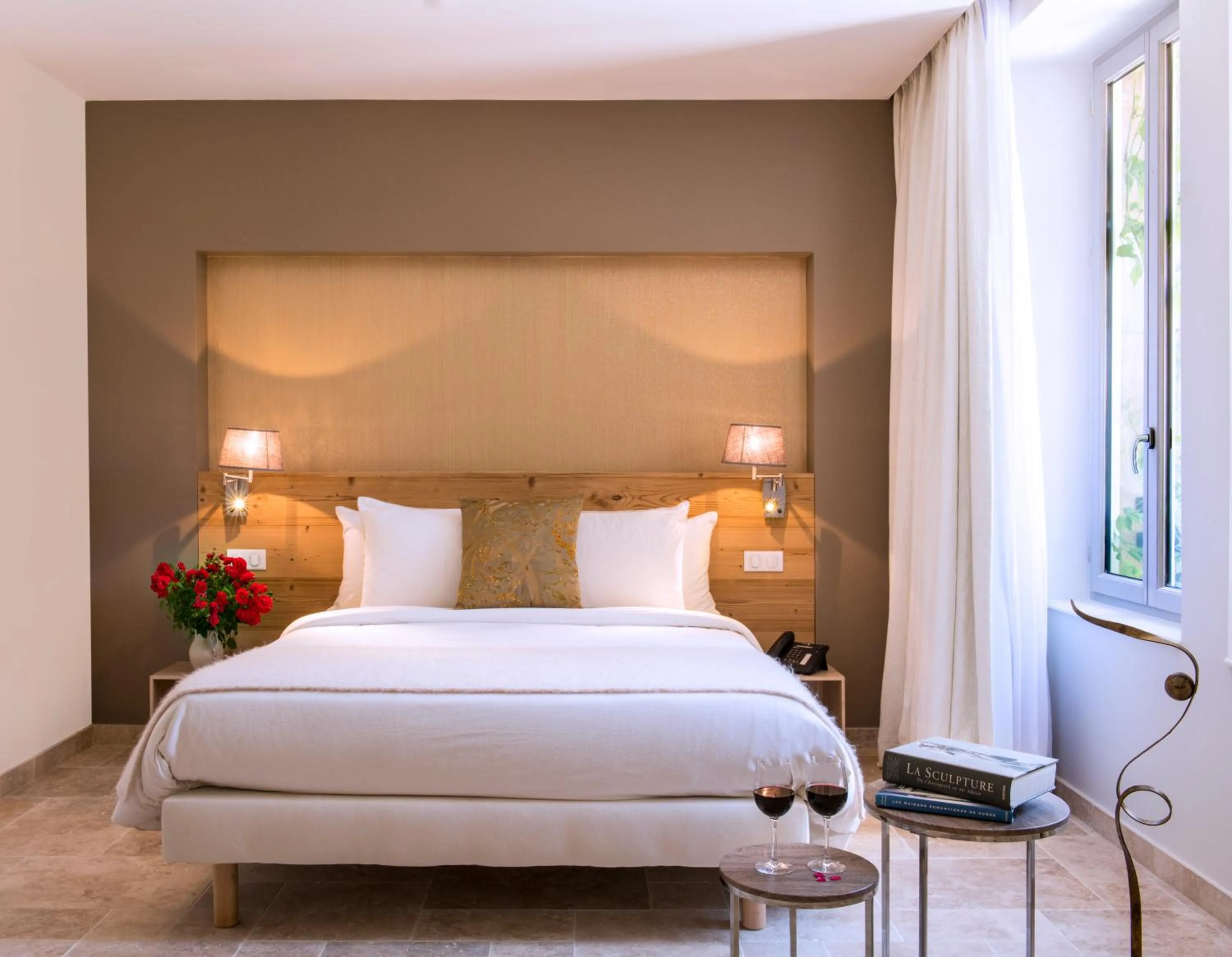 Bed in Château De Massillan