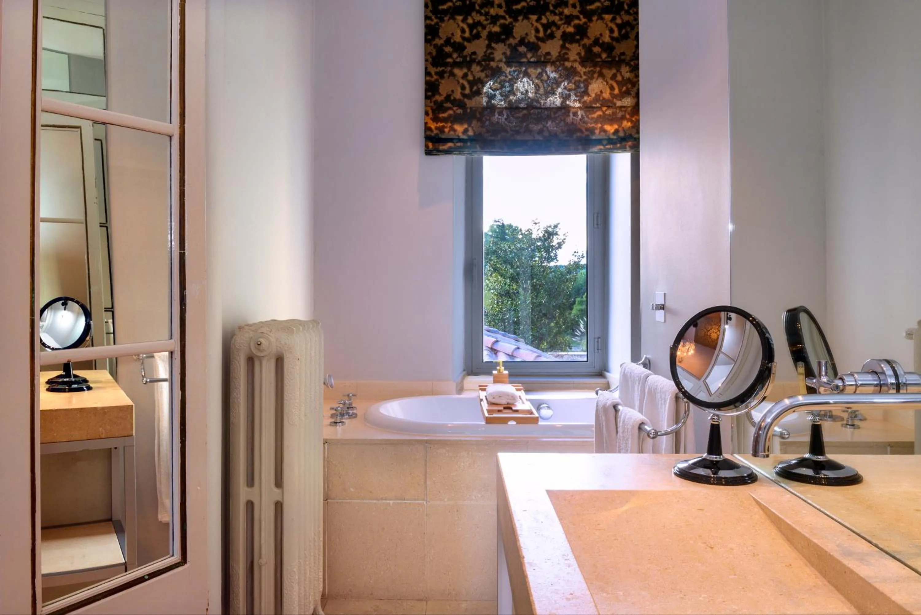 Bathroom in Château De Massillan