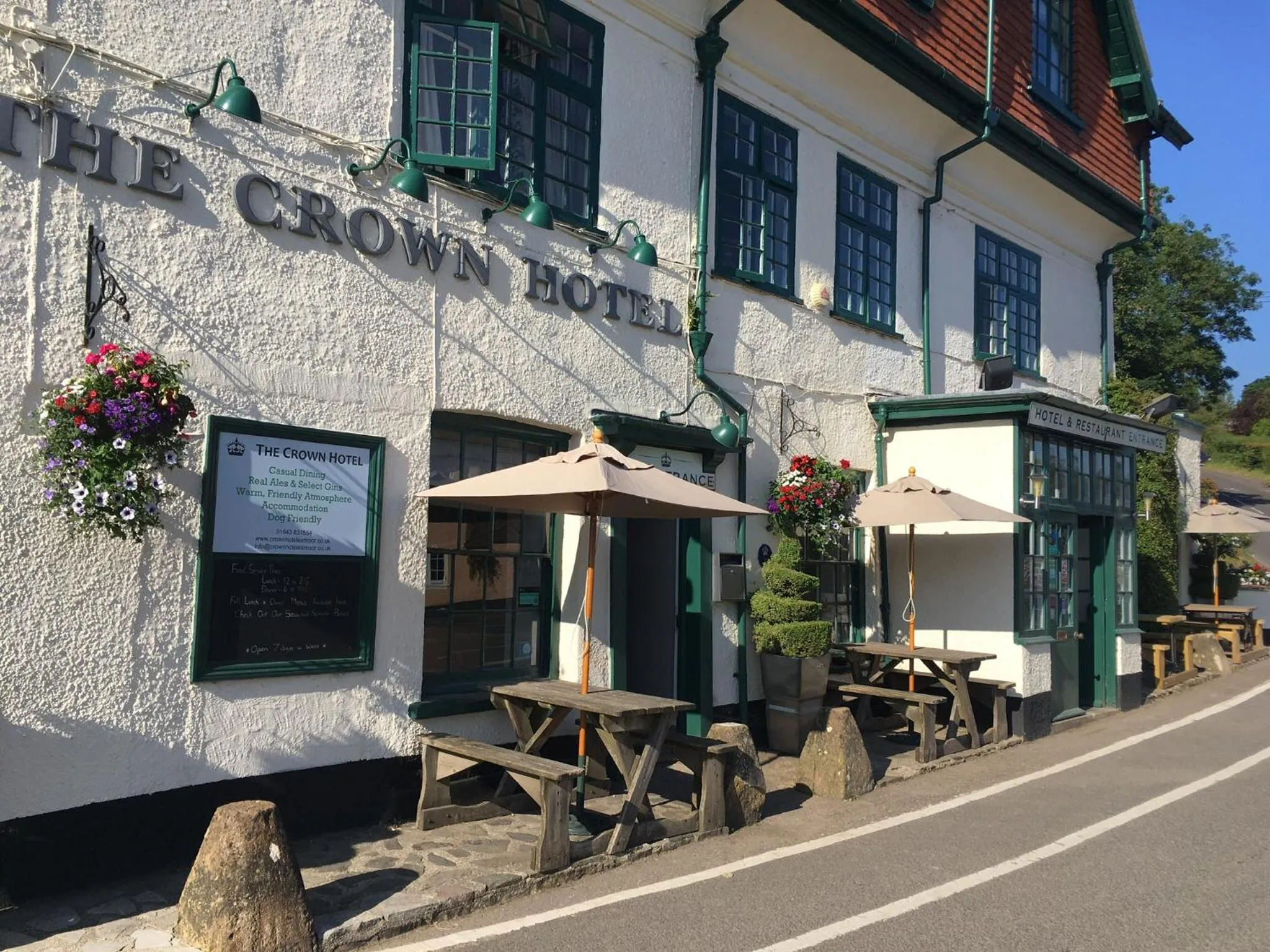 Facade/entrance in The Crown Hotel