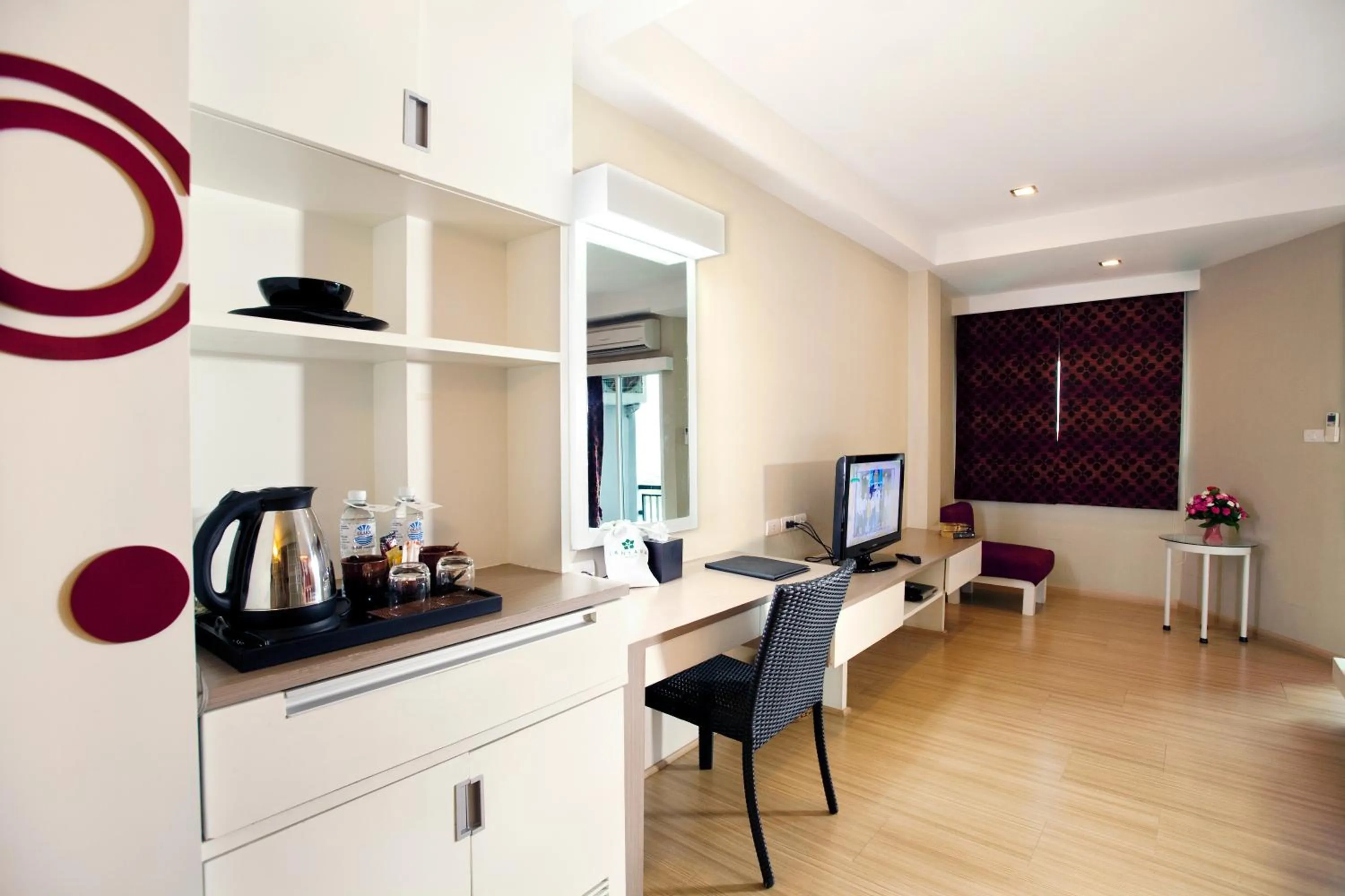 TV and multimedia in Lantana Pattaya - SHA Extra Plus