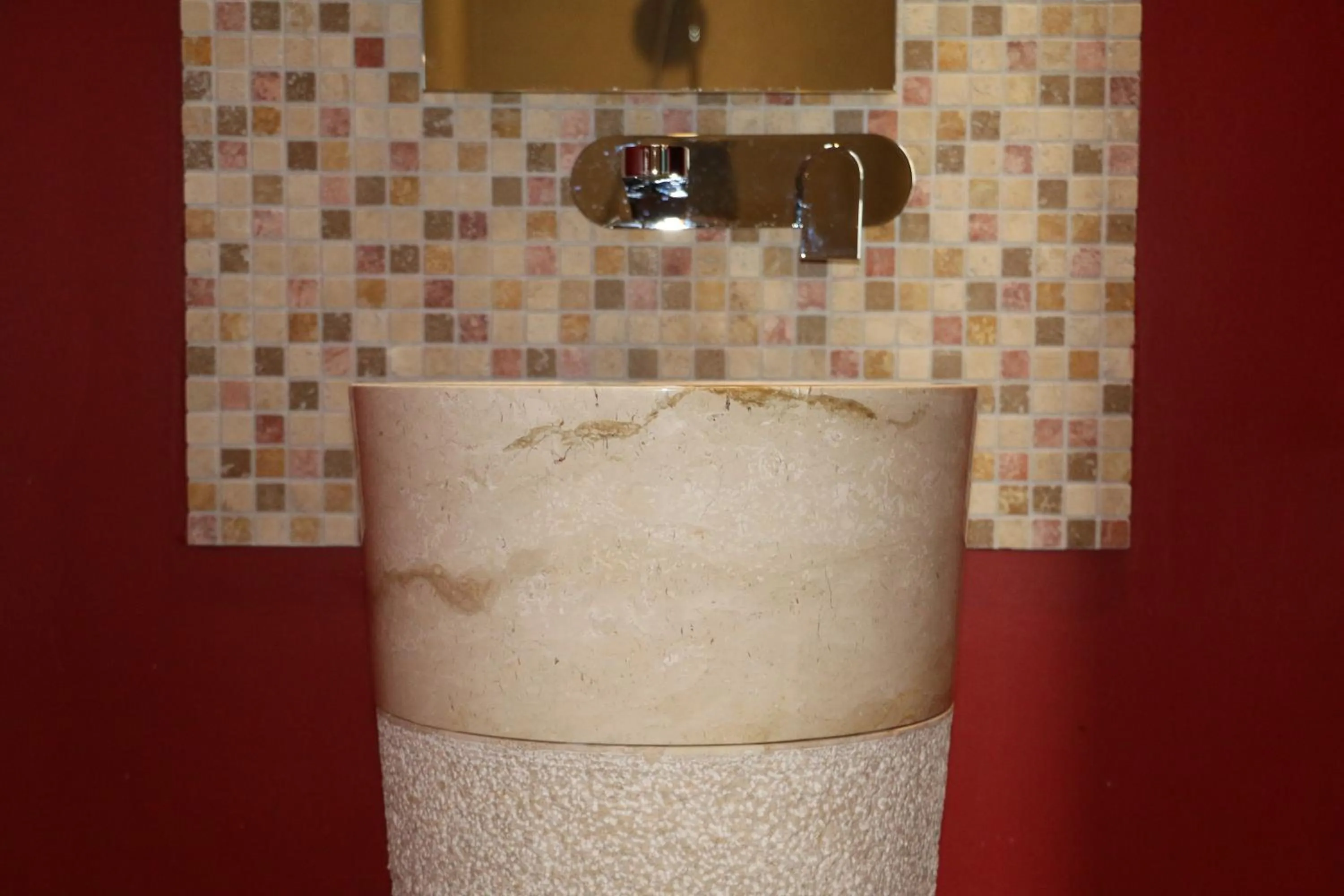 Bathroom in Hotel Jean Moët