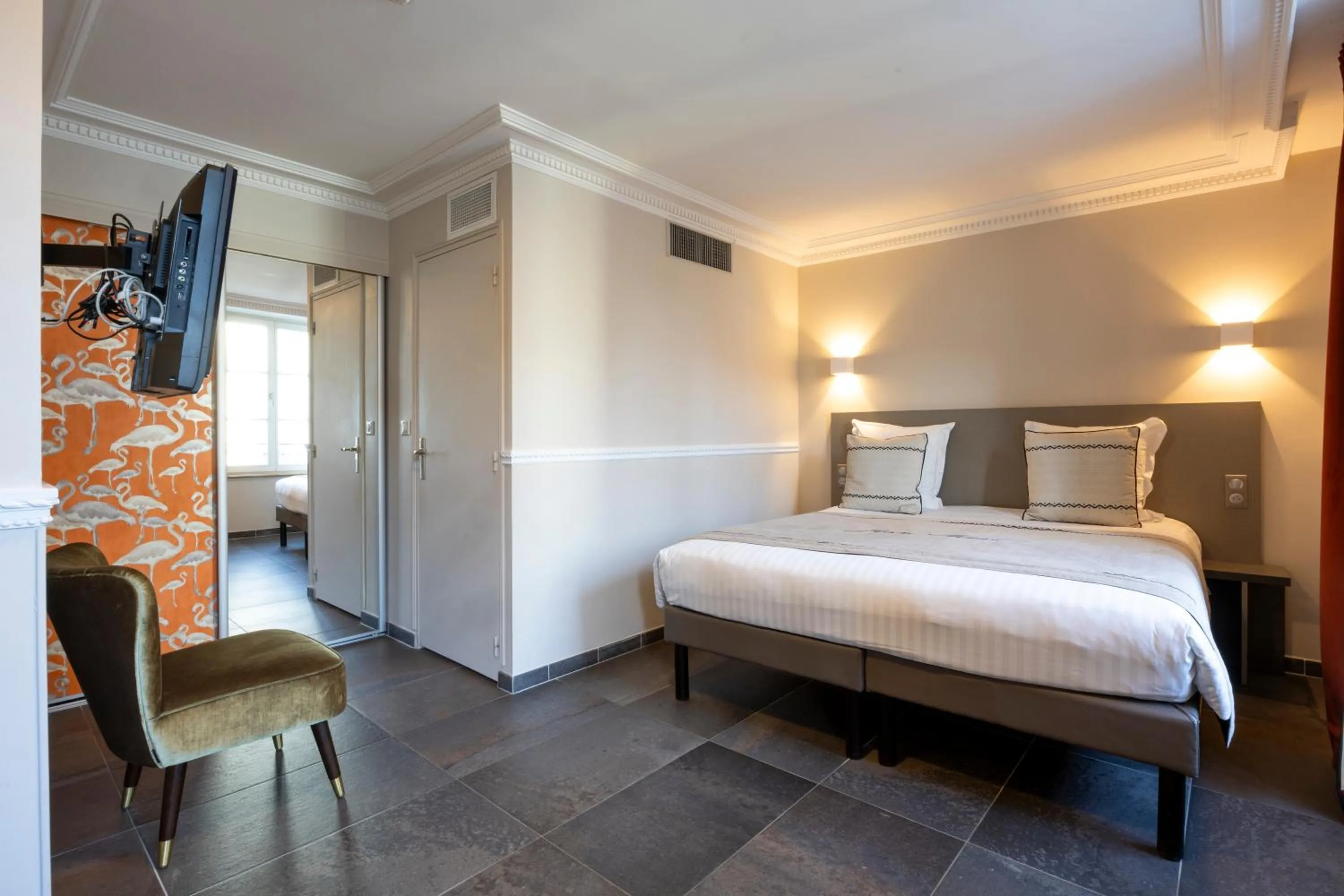 Bed in Hotel Jean Moët