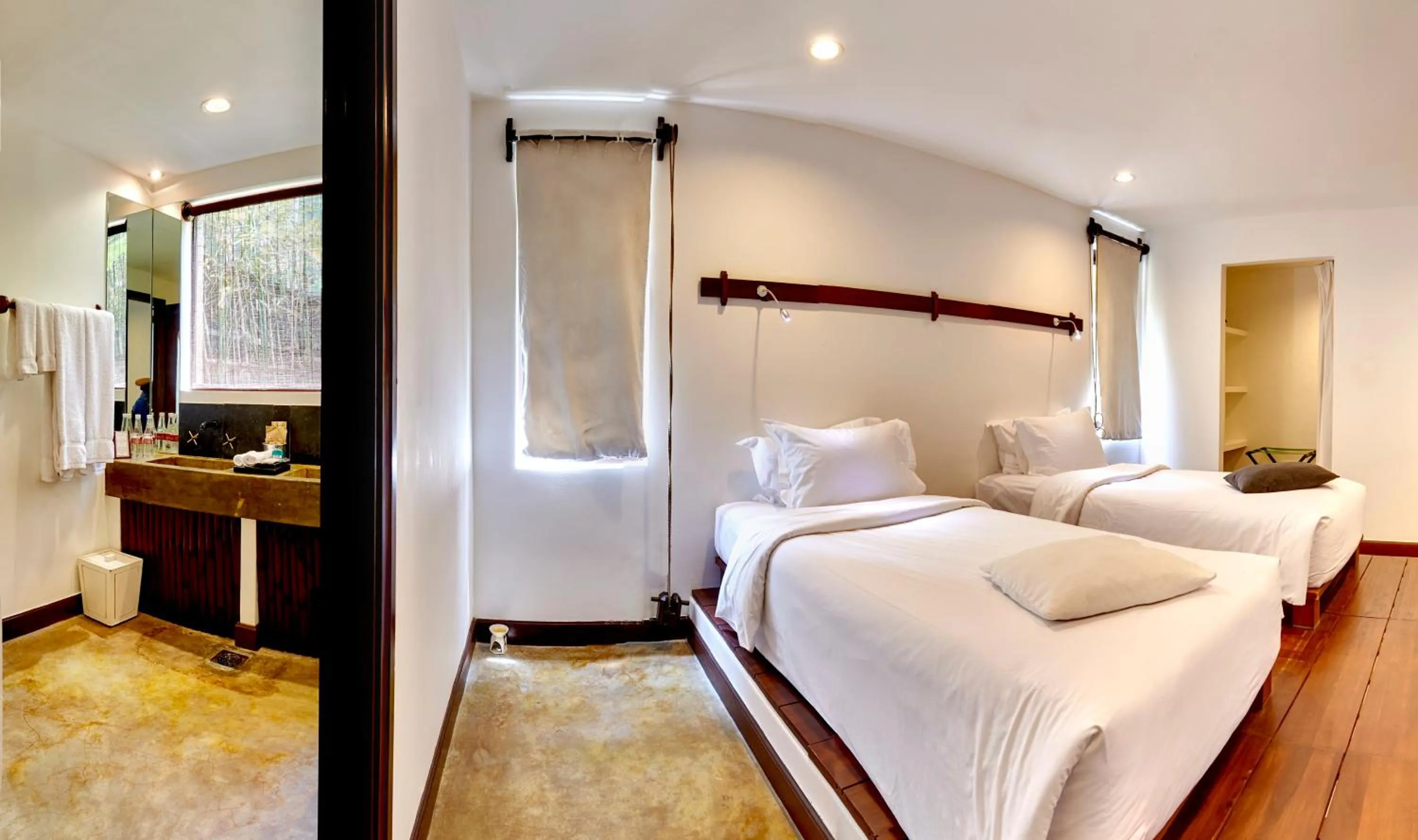 Bathroom, Bed in Chen Sea Resort & Spa Phu Quoc