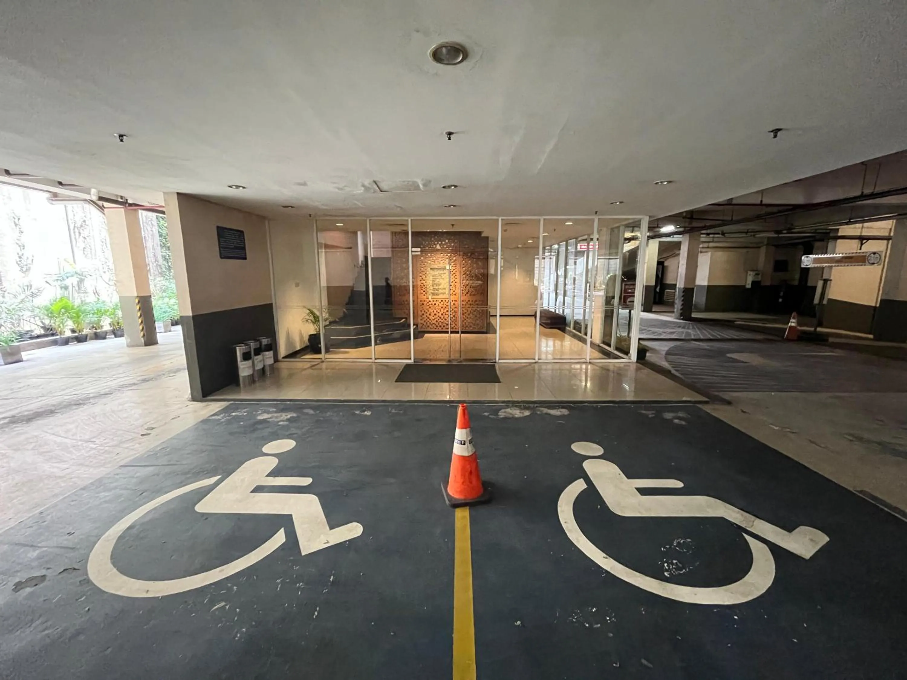 Facility for disabled guests in Novotel Bandung