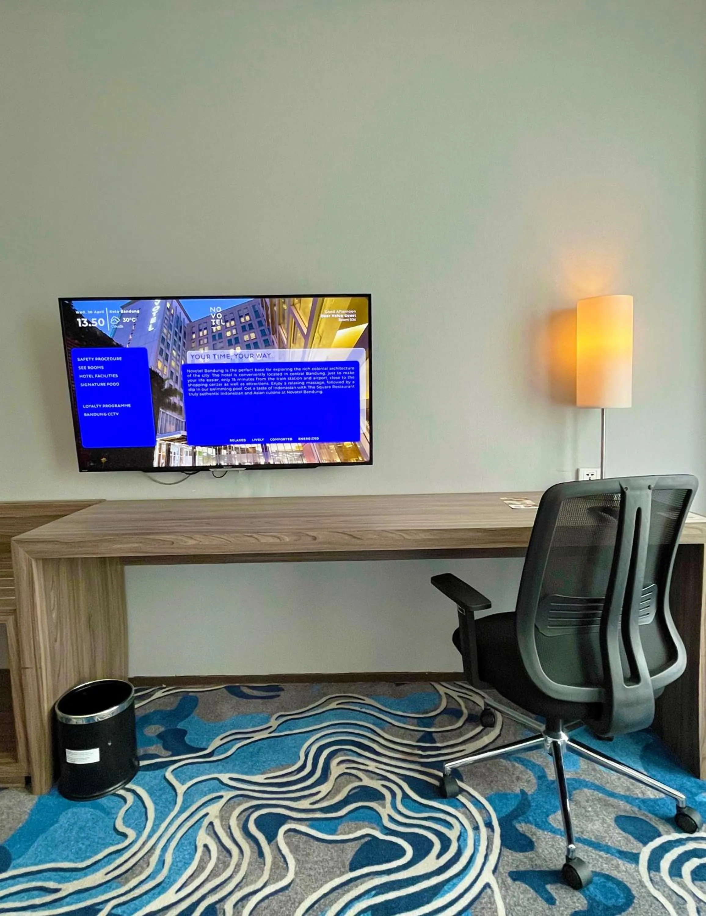 TV and multimedia in Novotel Bandung