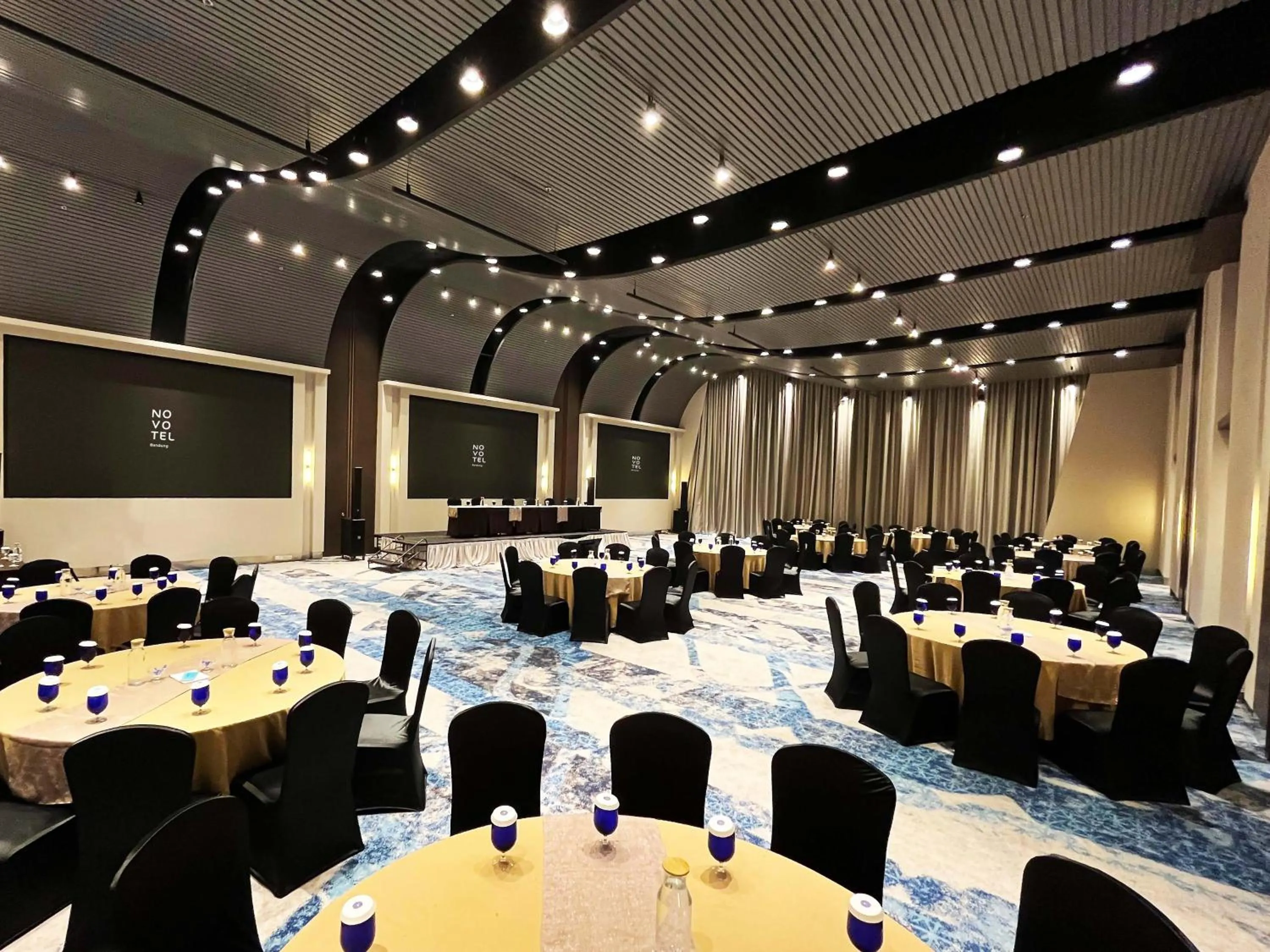 Meeting/conference room in Novotel Bandung