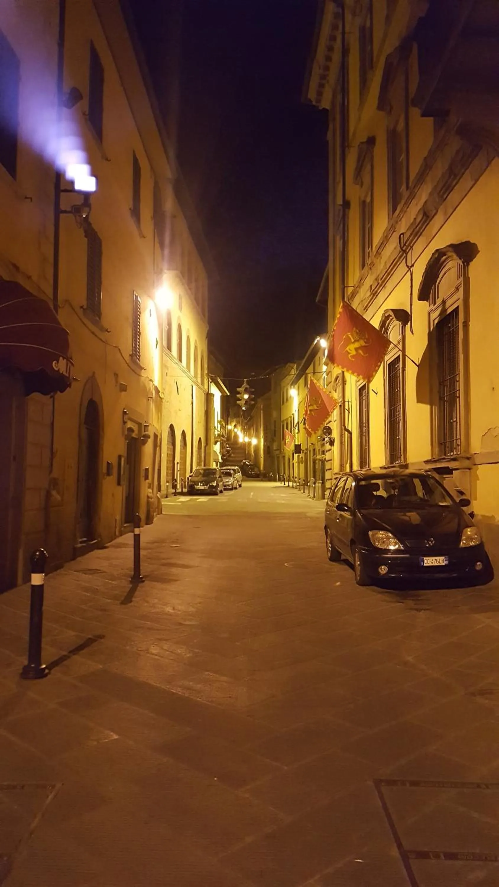 Neighbourhood in Sweet Tuscany