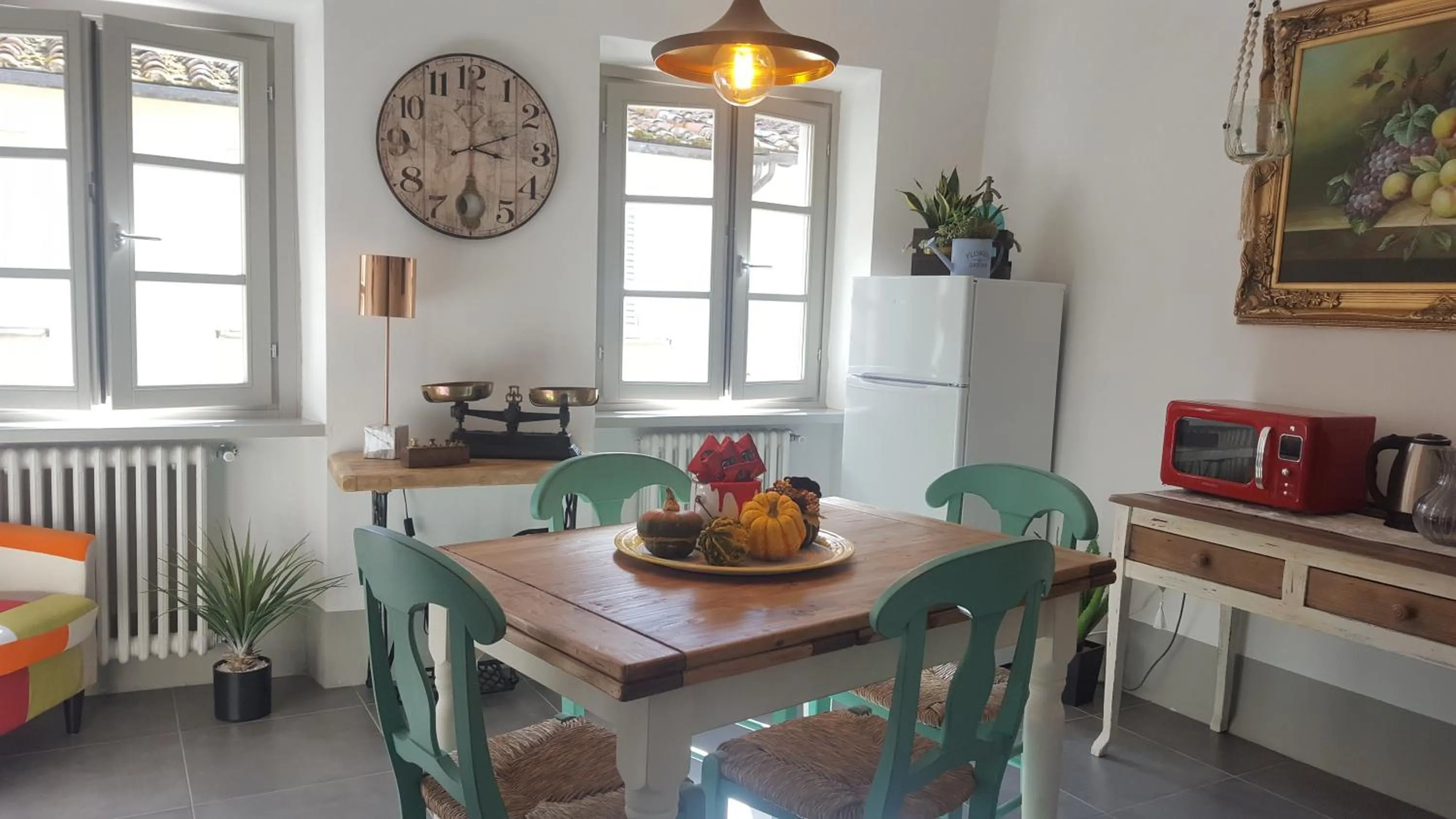 Dining area in Sweet Tuscany