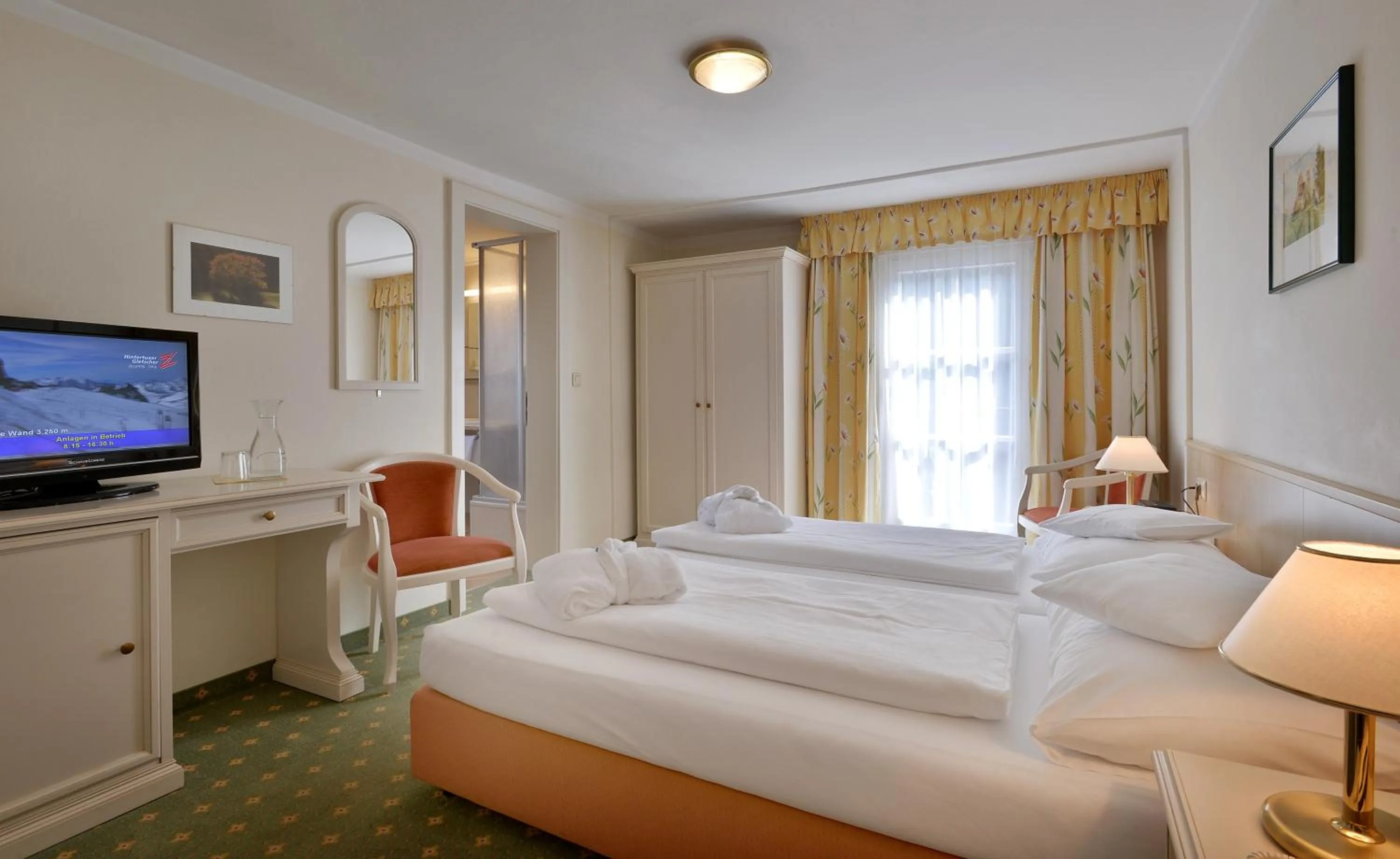 Photo of the whole room, Bed in Hotel Waldheim Garni