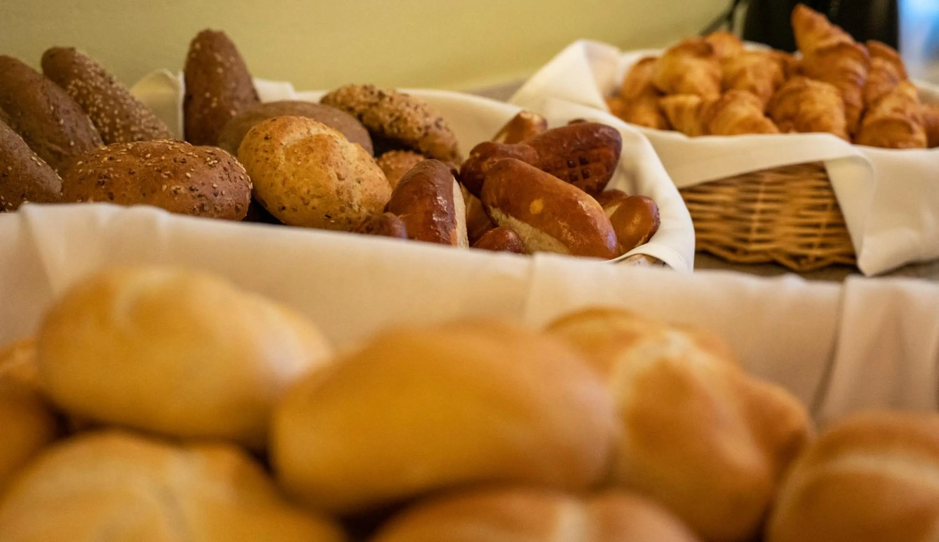 Breakfast in Hotel Waldheim Garni