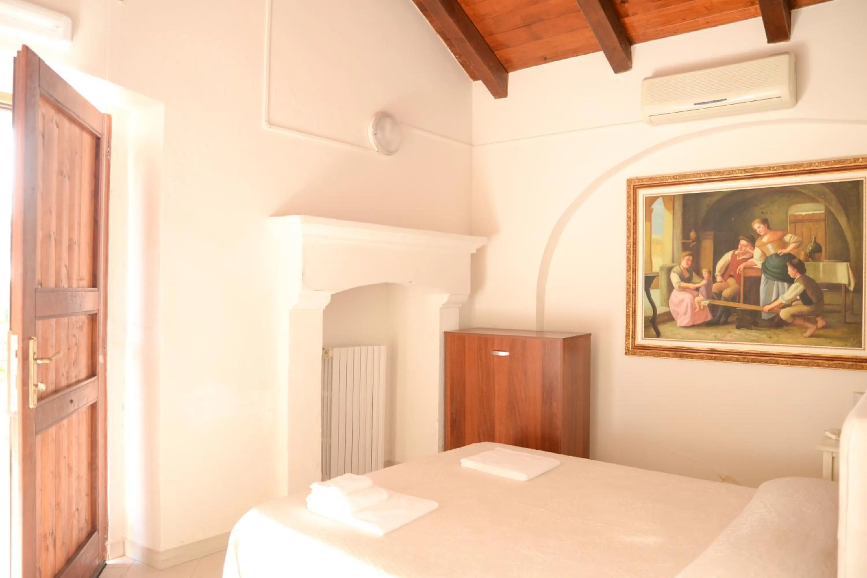 Bed in Hotel Ristorante Termitito