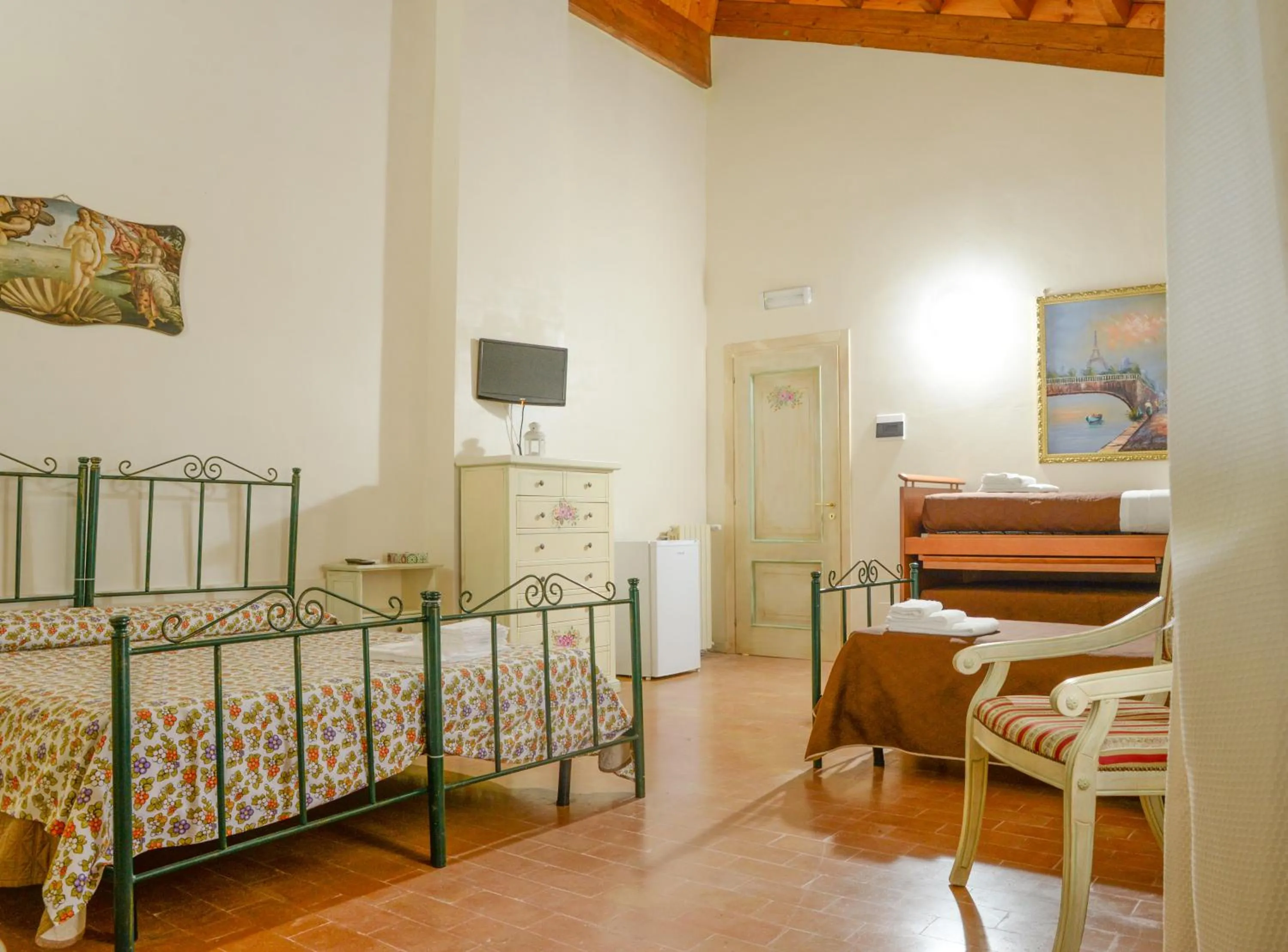 Bed in Hotel Ristorante Termitito