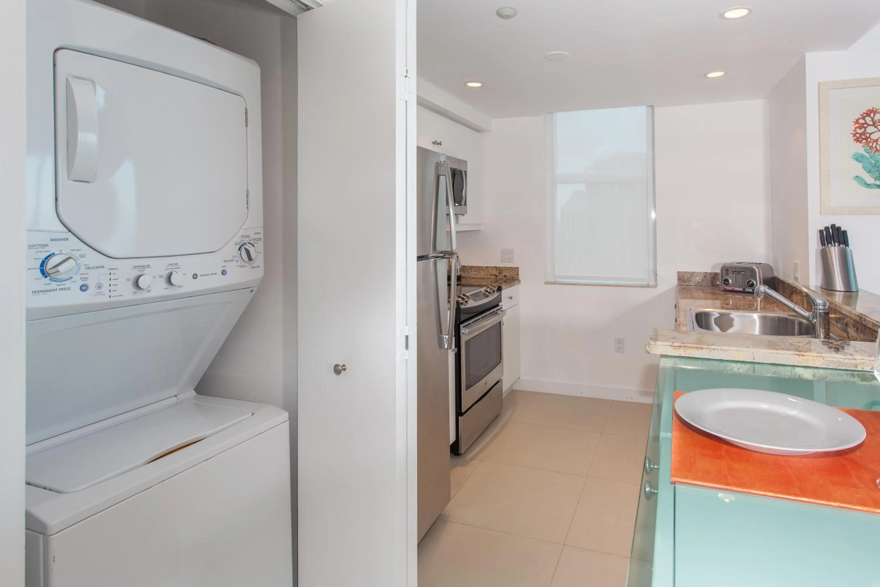 Area and facilities in Residences by Miami Vacation Rentals