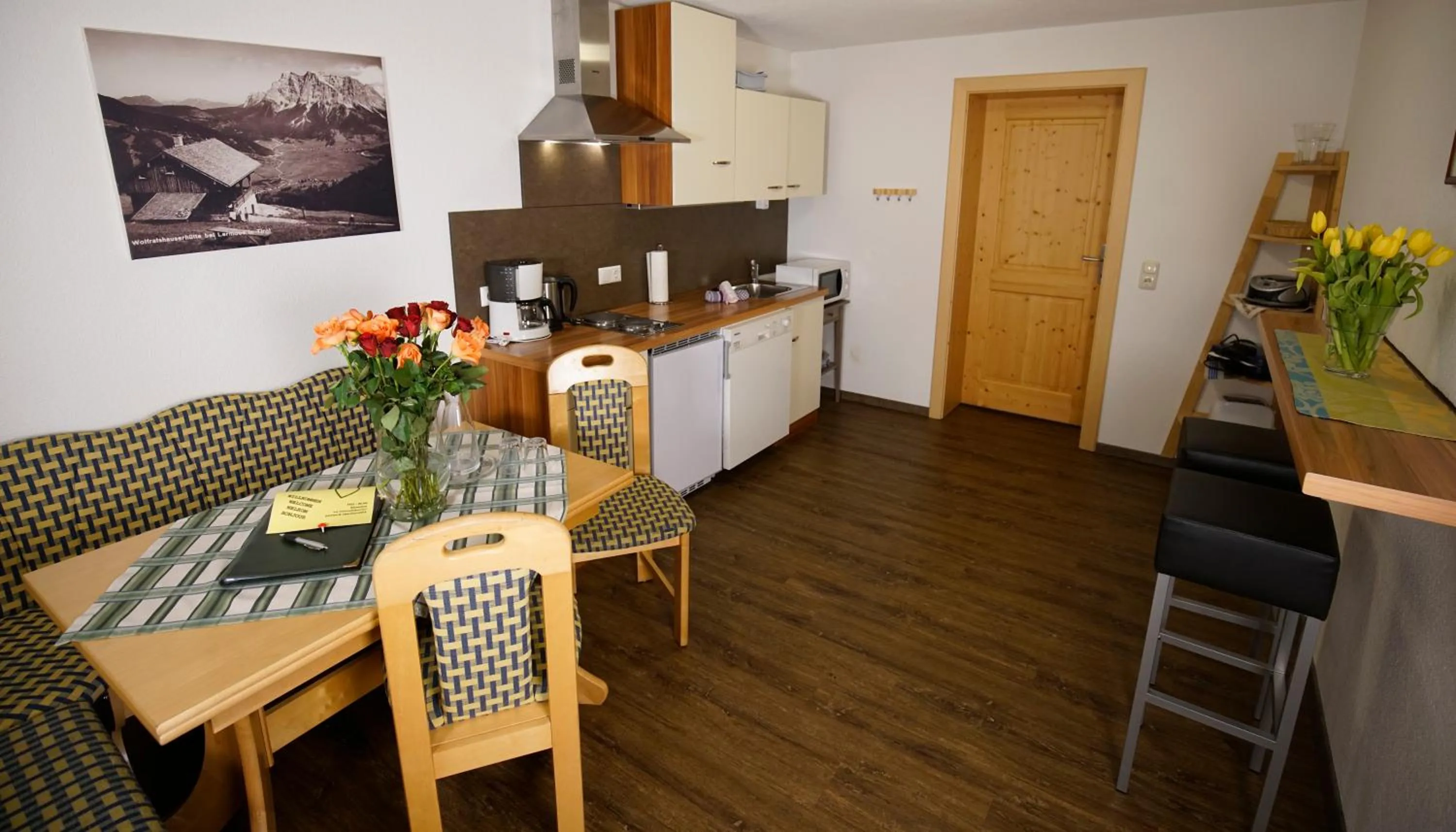 Kitchen or kitchenette in Alpenstern rooms & suites