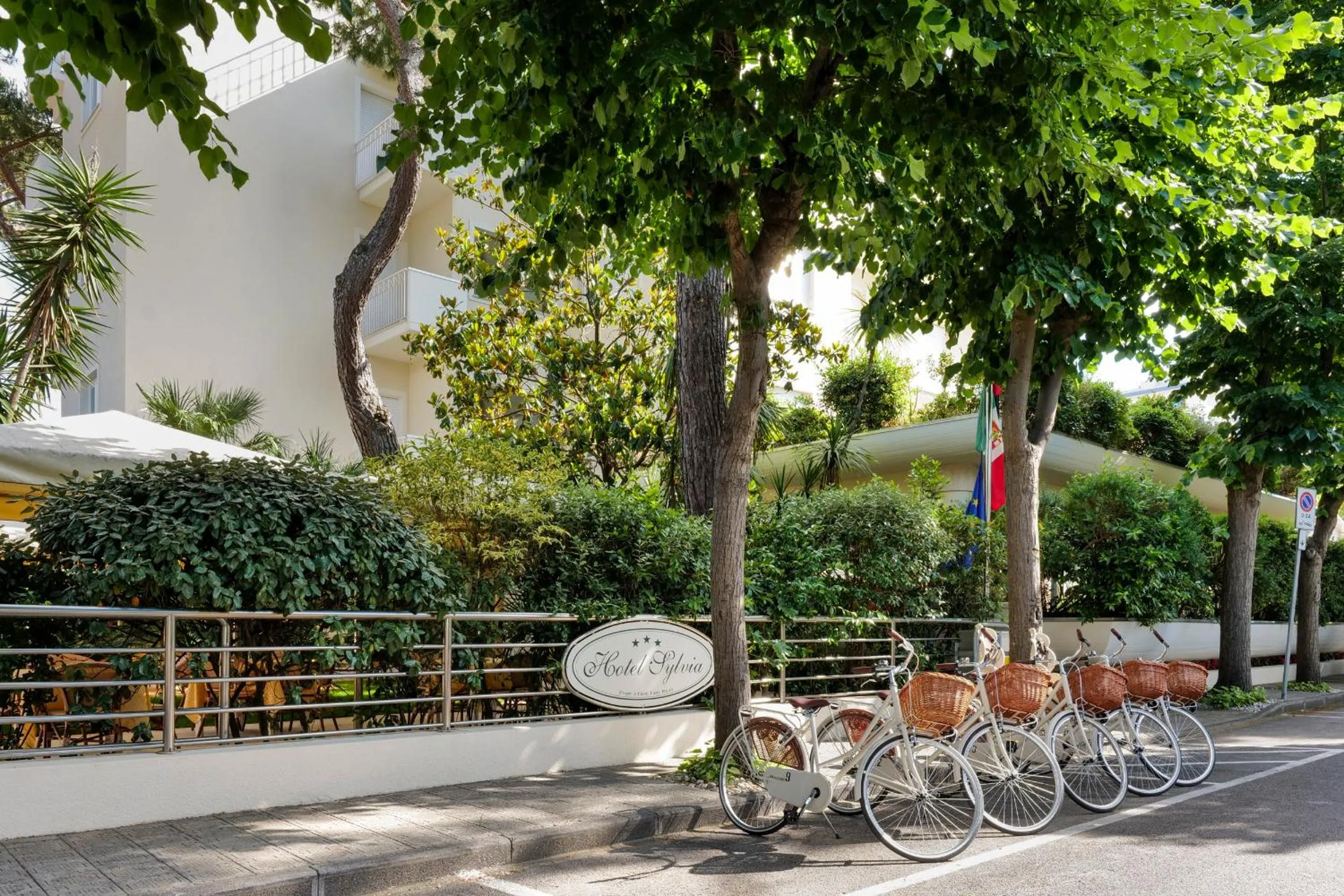 Property building in Hotel Sylvia