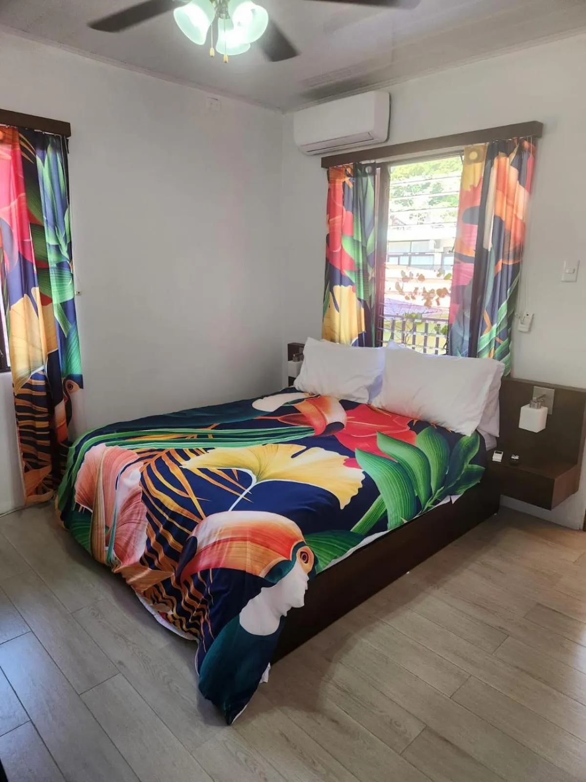 Bed in Hotel Villa Prats