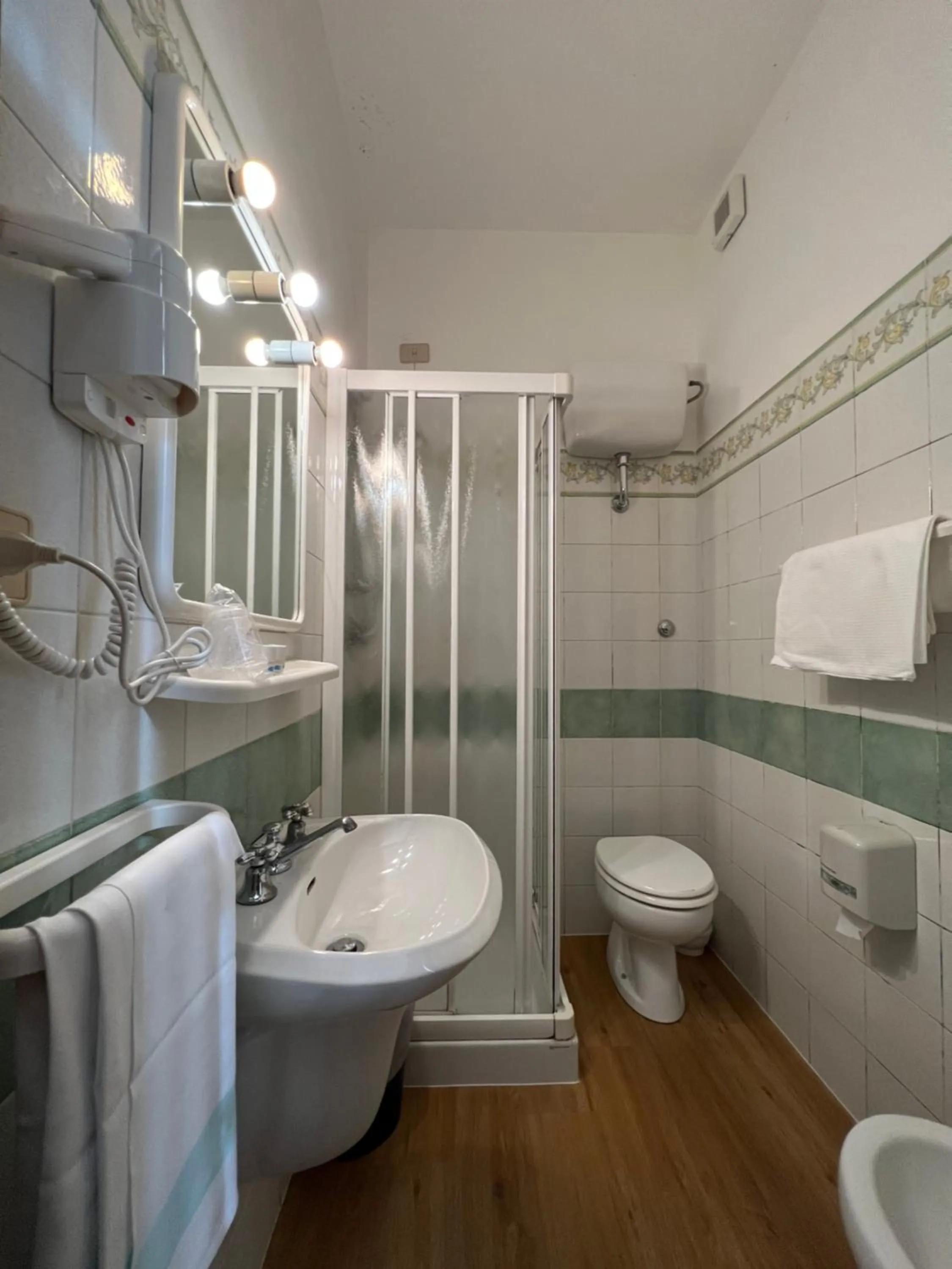 Shower in Hotel Villa Primavera