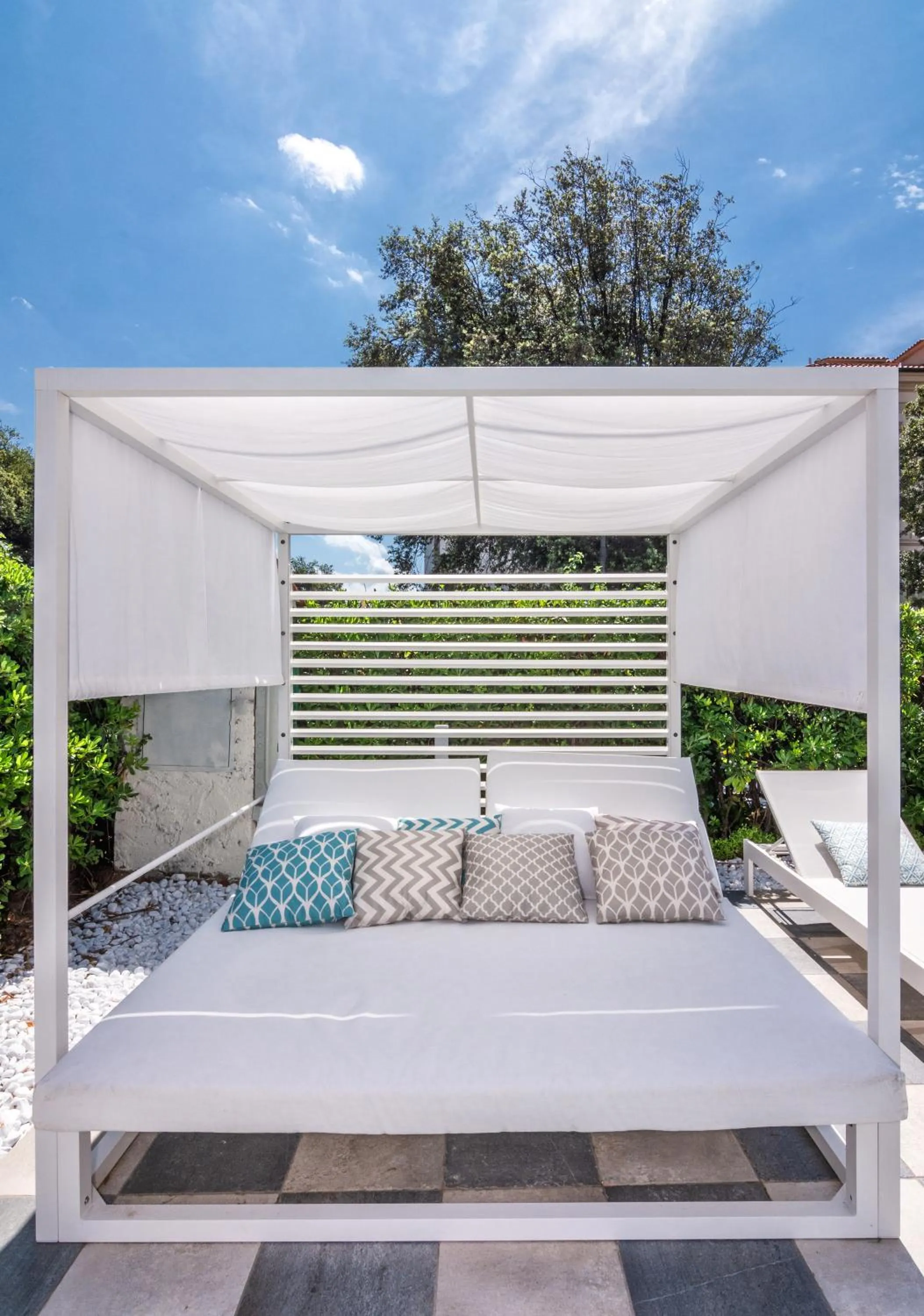 Patio in Hotel Tirreno