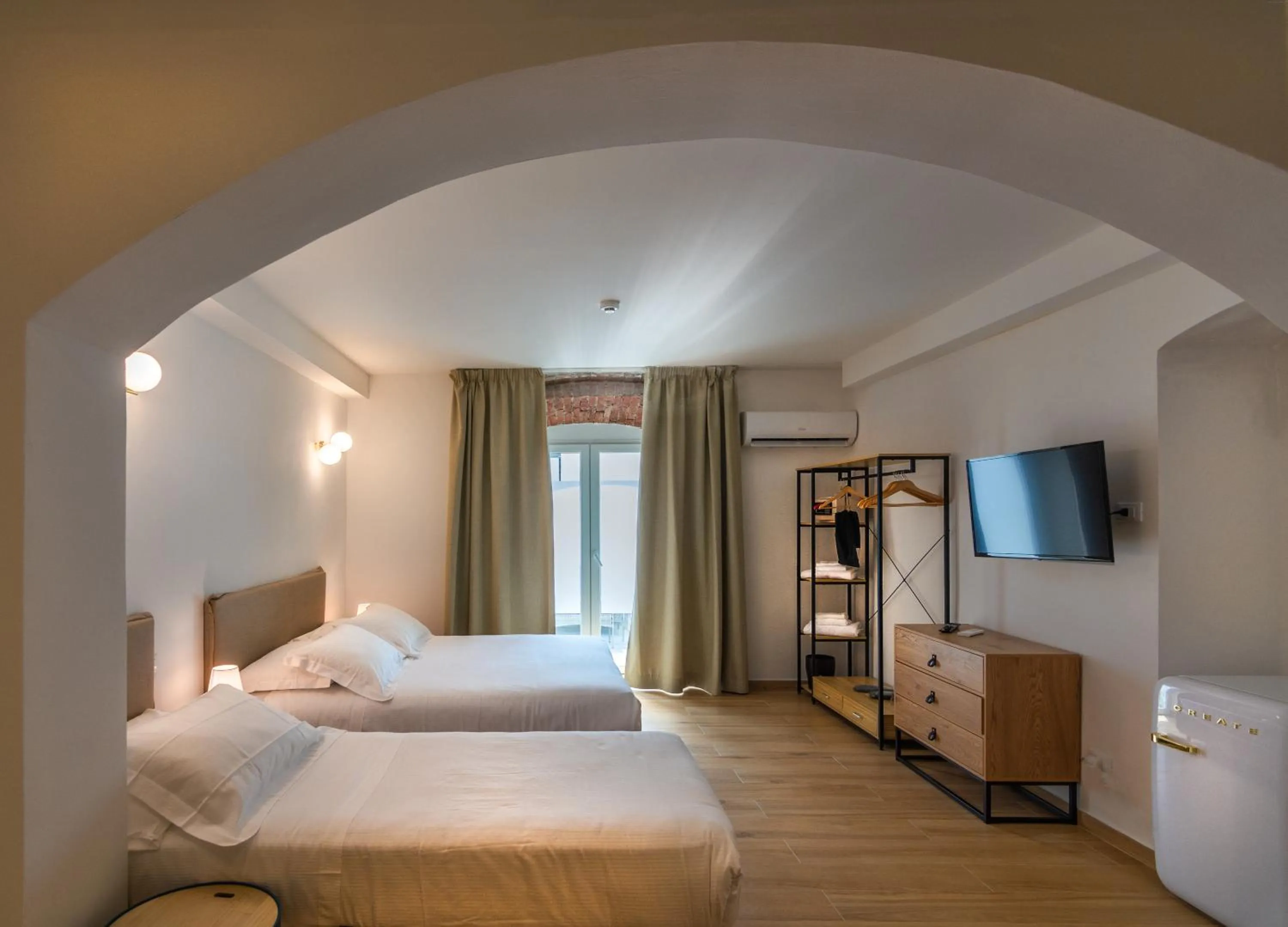 Photo of the whole room, Bed in Hotel Tirreno