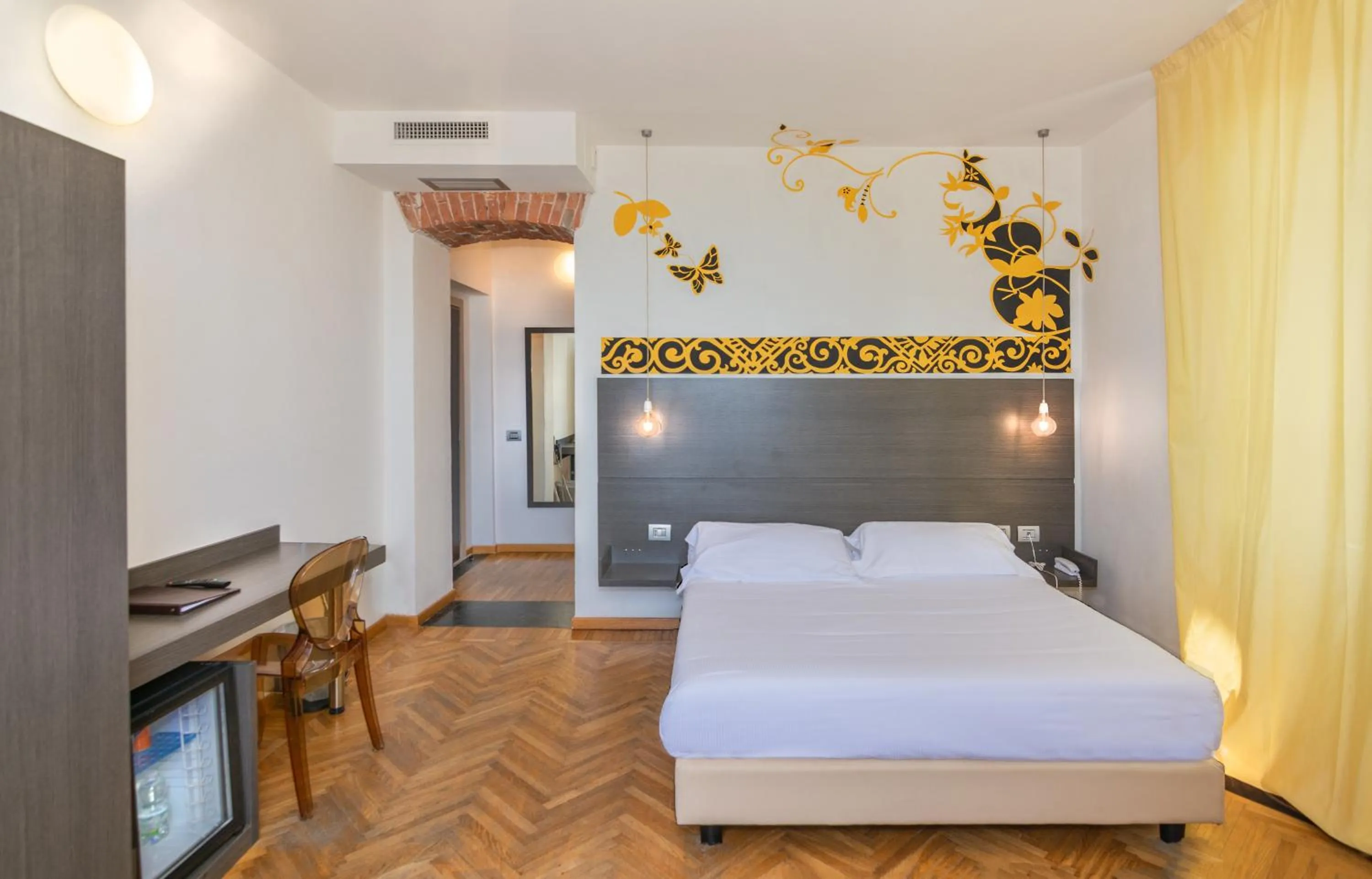 Bedroom, Bed in Hotel Tirreno