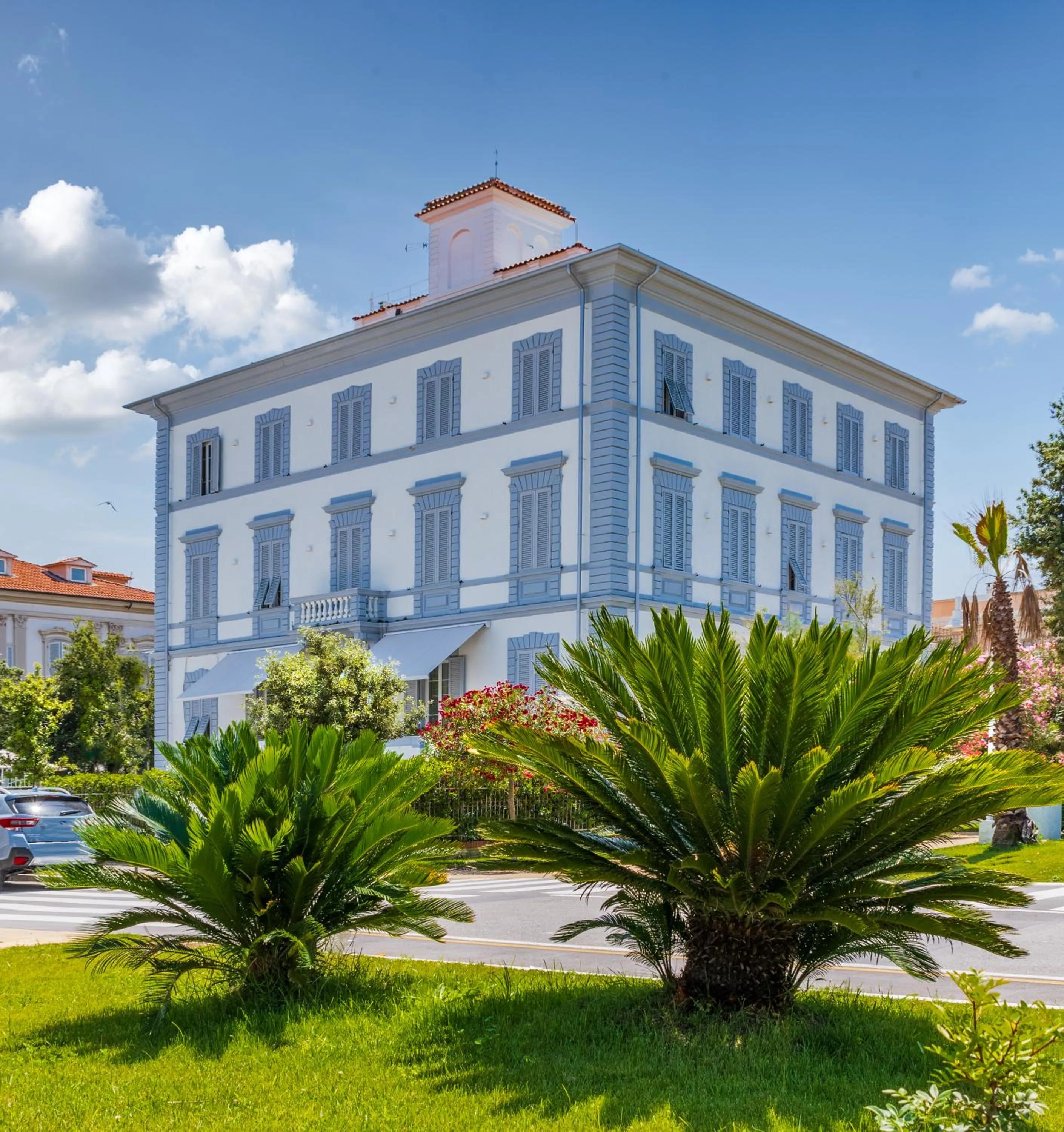 Property building in Hotel Tirreno
