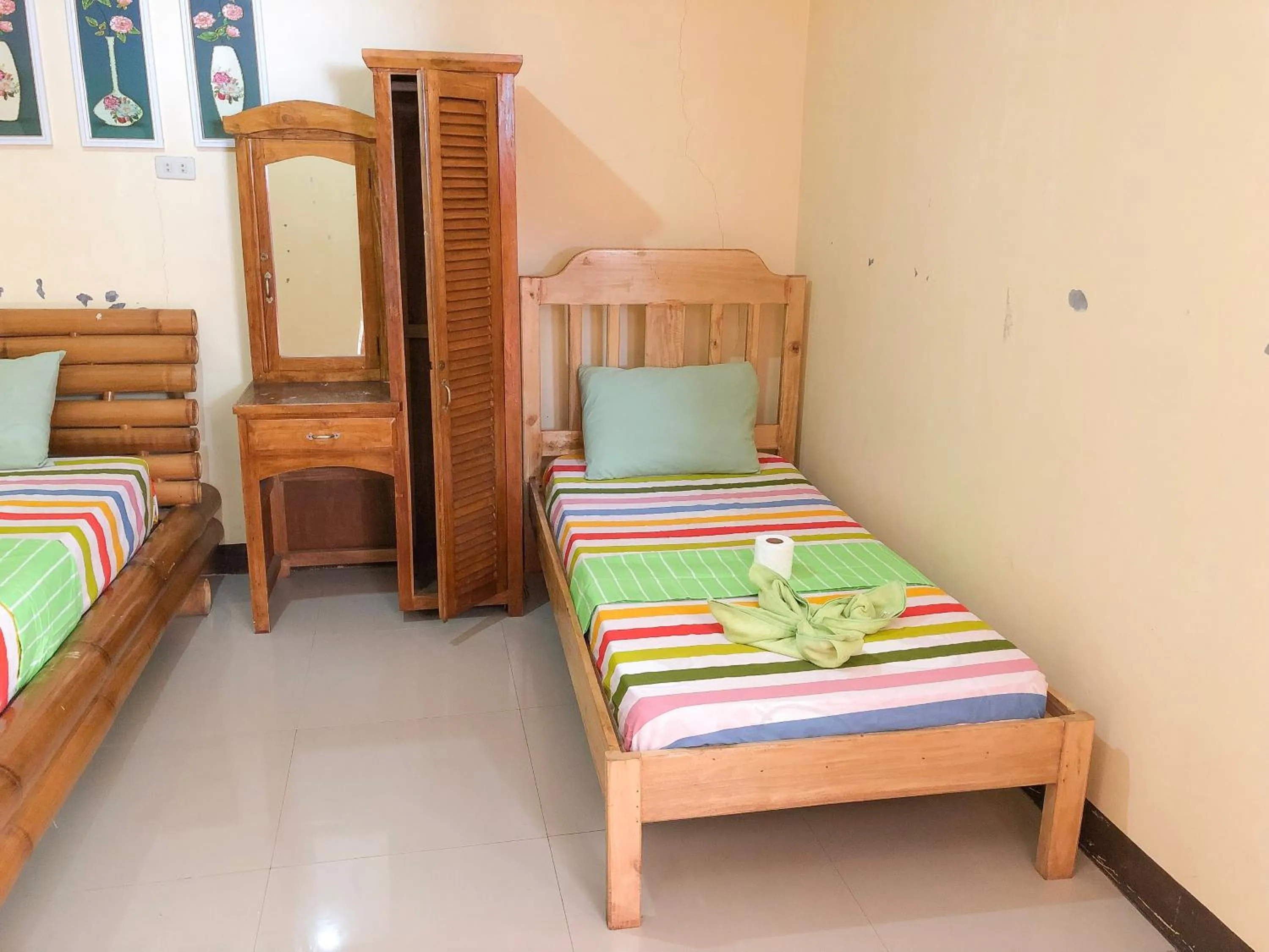 Bed in Ging Ging Homes Alona Beach