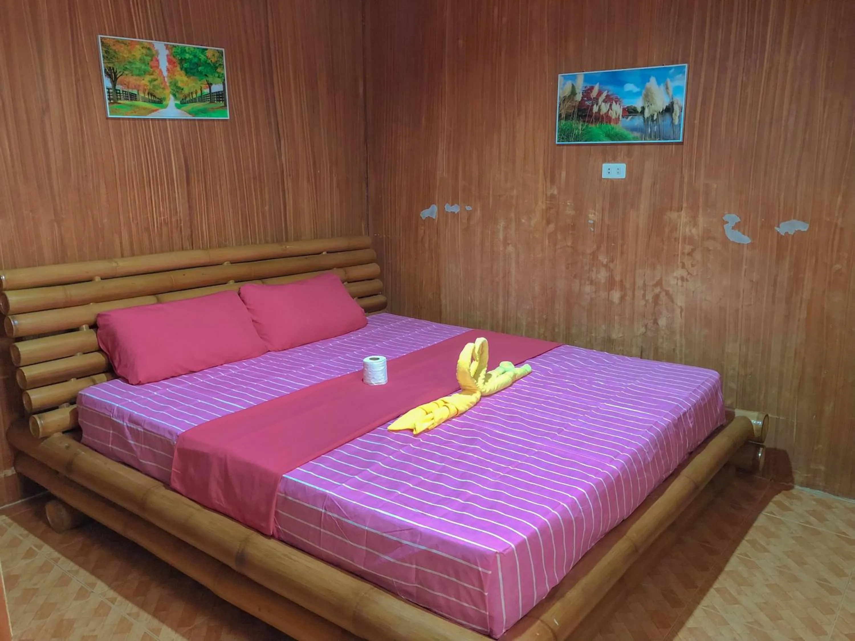 Bed in Ging Ging Homes Alona Beach