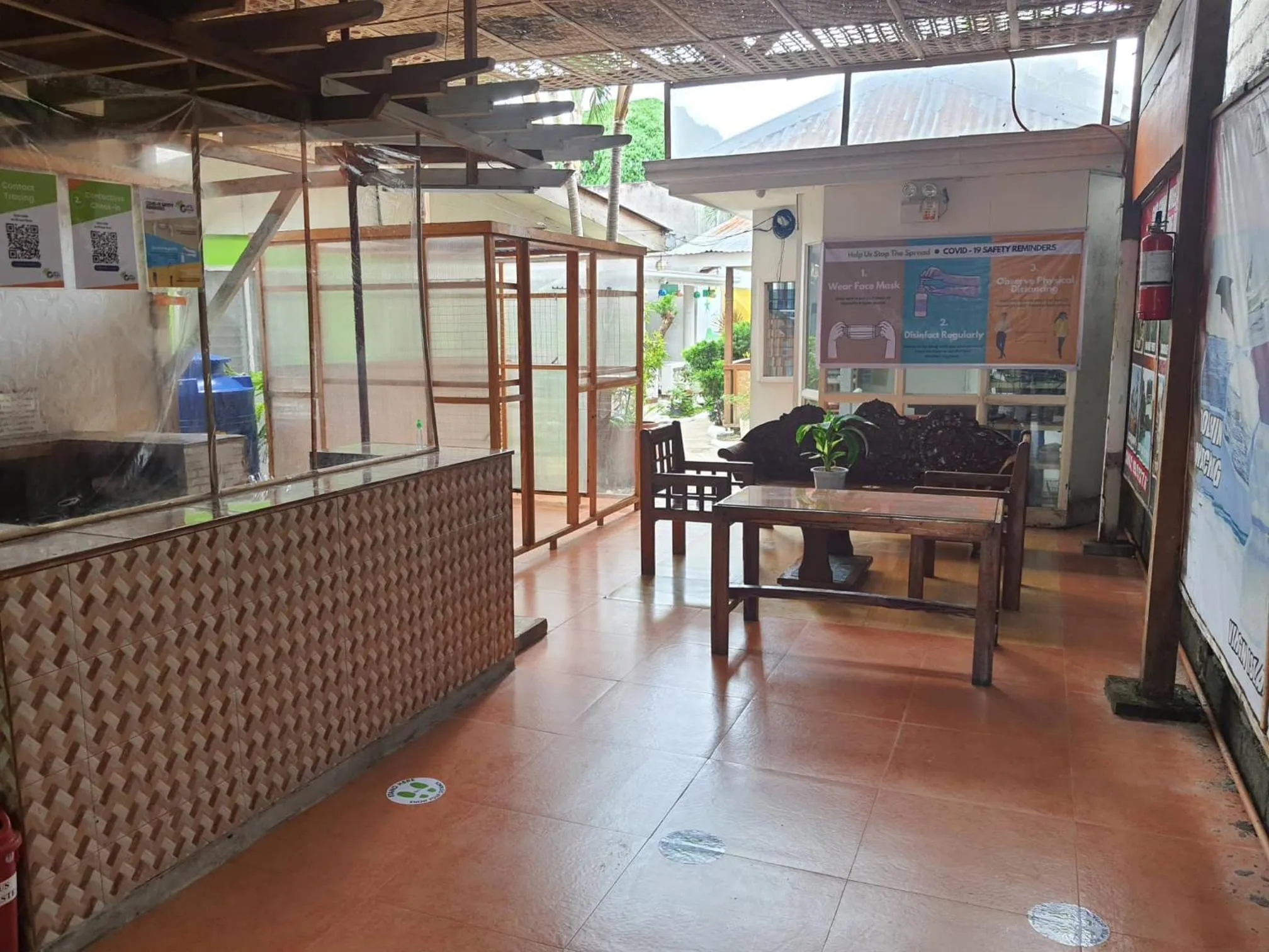 Lobby or reception in Ging Ging Homes Alona Beach