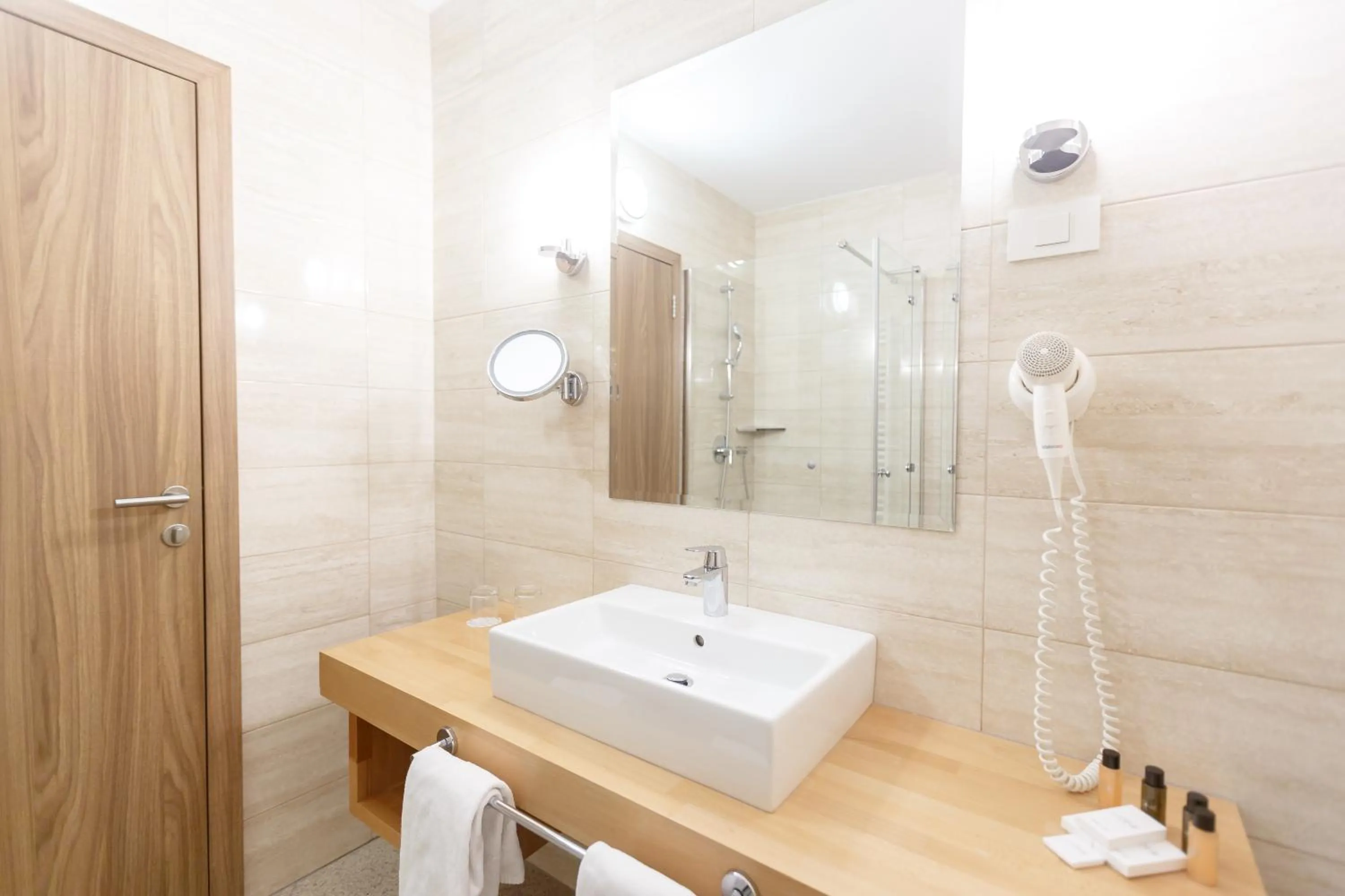 Bathroom in Wellness Hotel Apollo – Terme & Wellness LifeClass