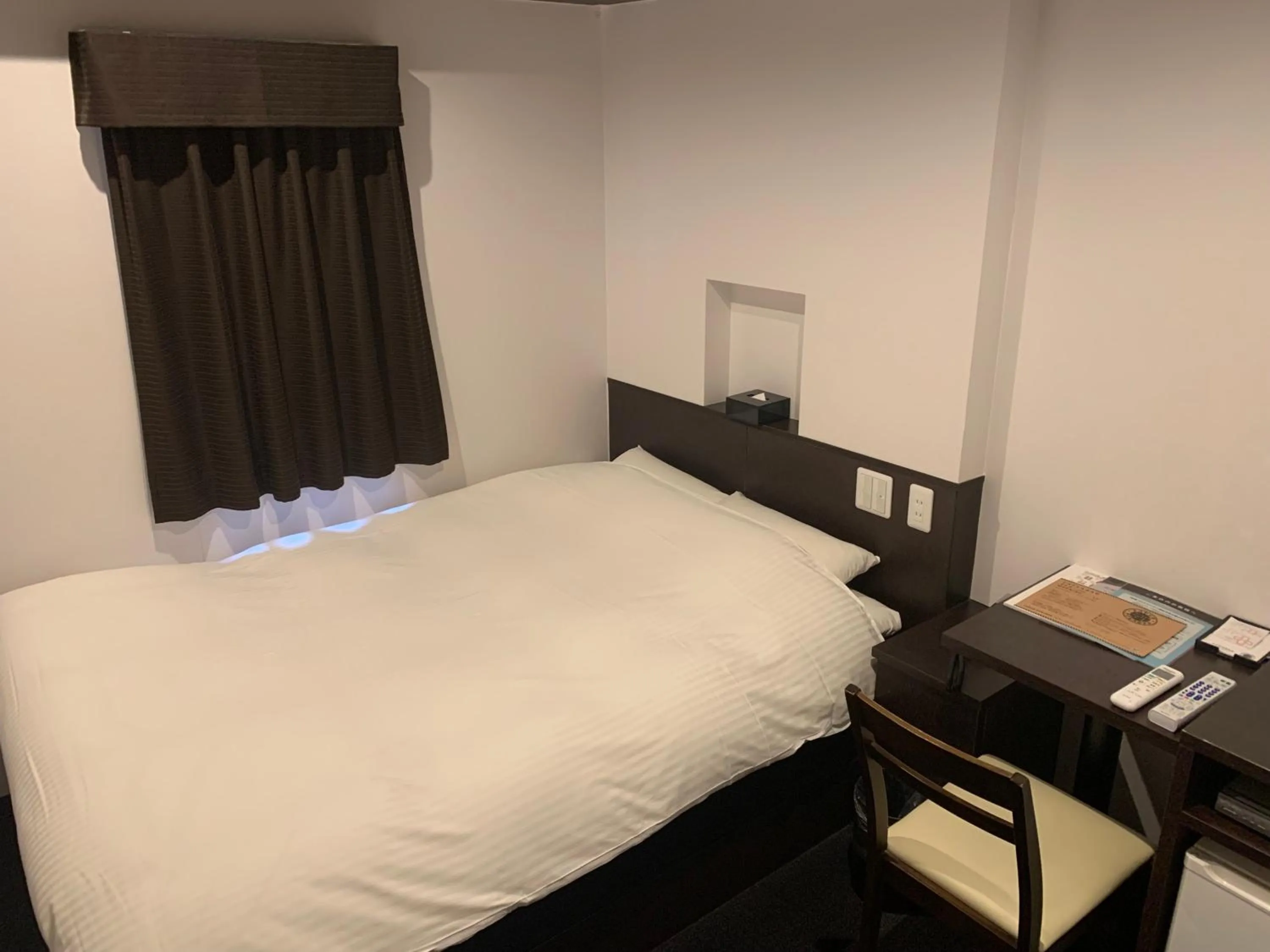 Bed in Nagoyaeki Access Hotel