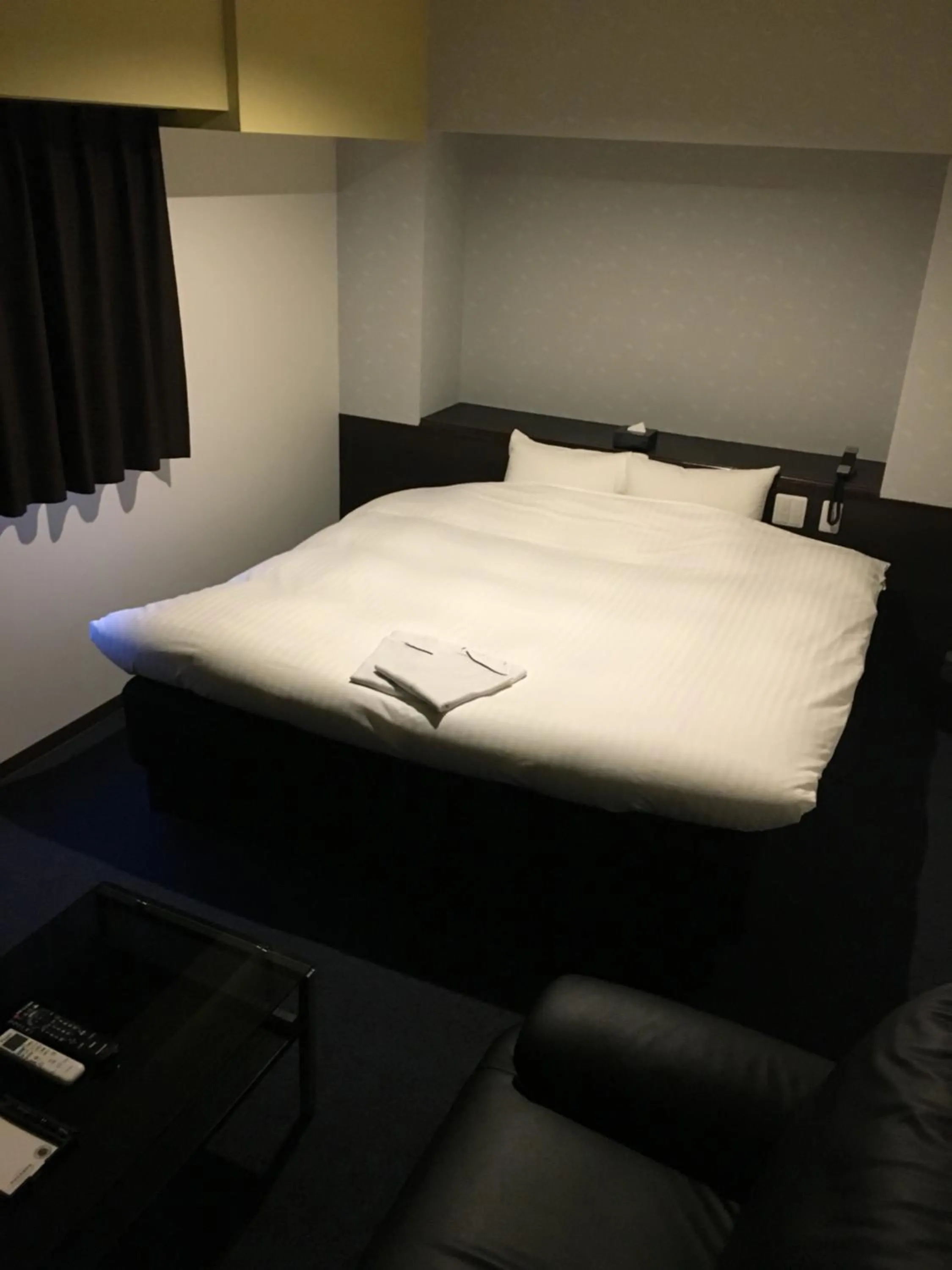 Bed in Nagoyaeki Access Hotel